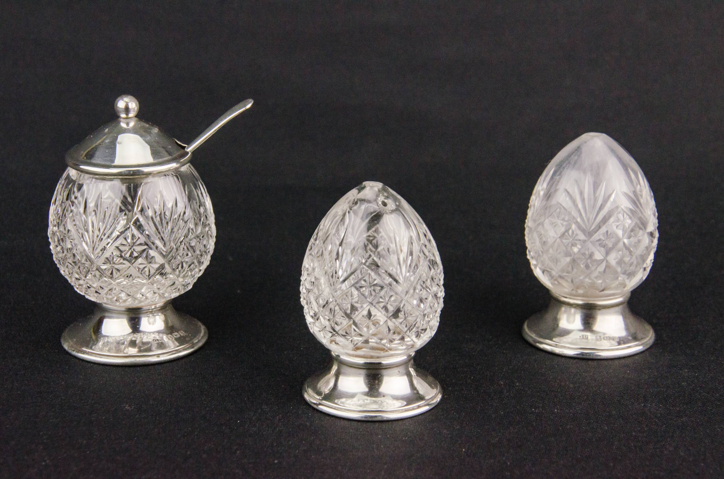 Art Deco Small — Salt and pepper shakers set 2
