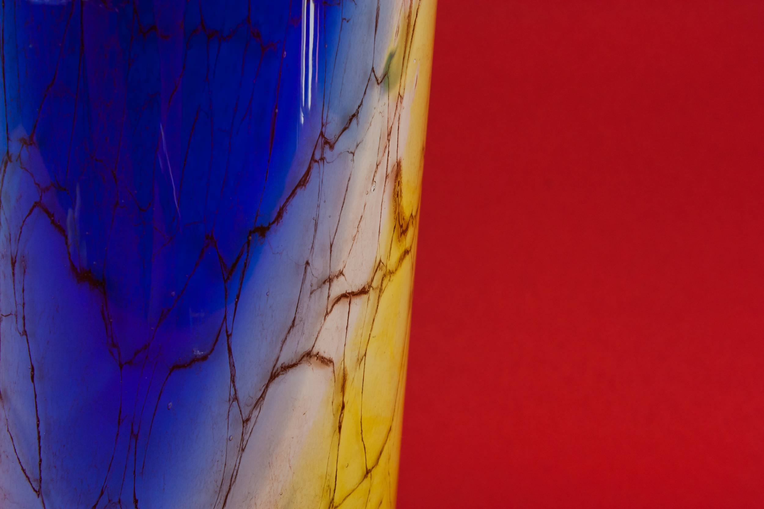 Attractive Retro VASE — Tall conical vase 2