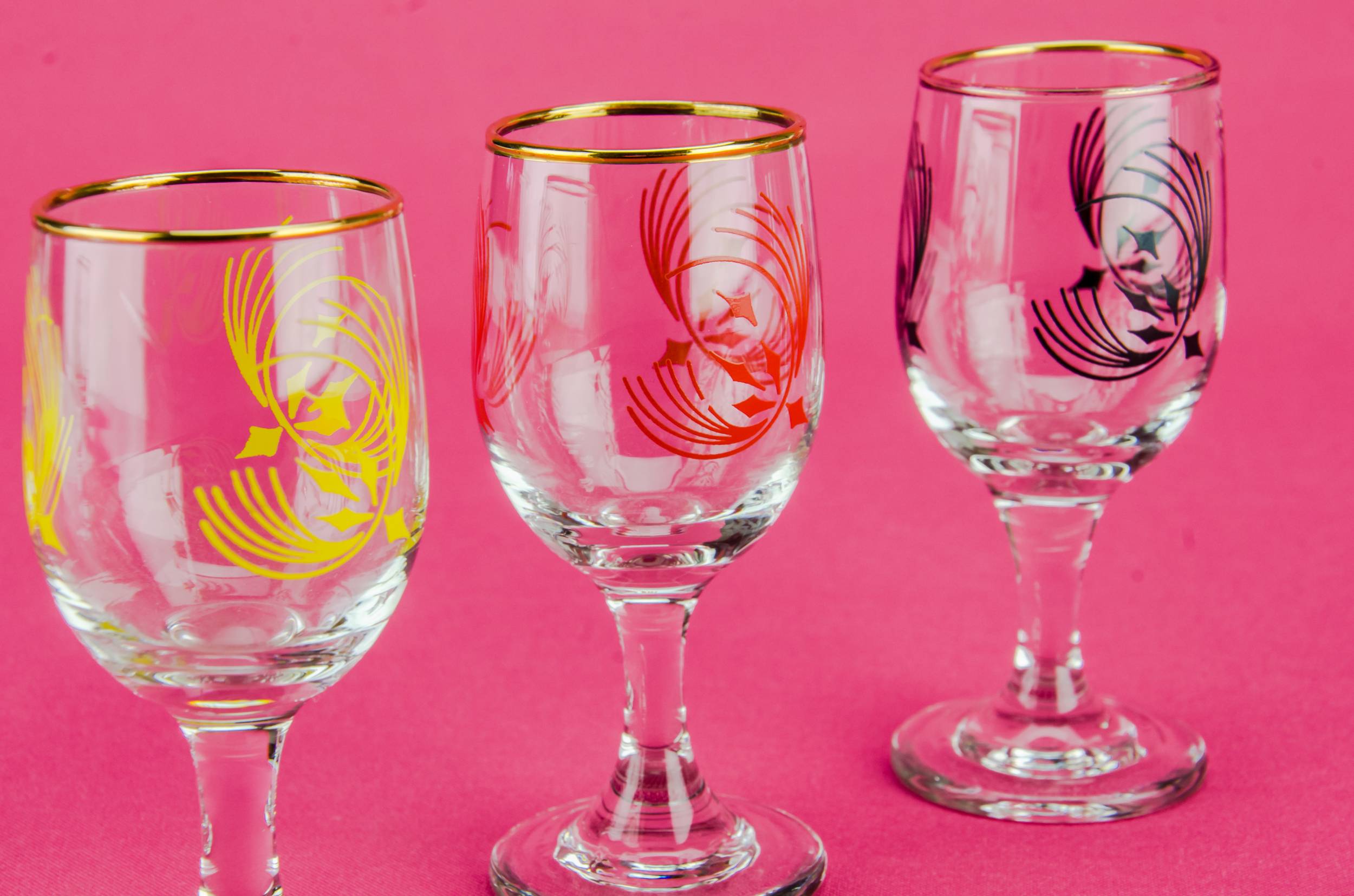 Red Blown Abstract — 6 colourful port glasses 3