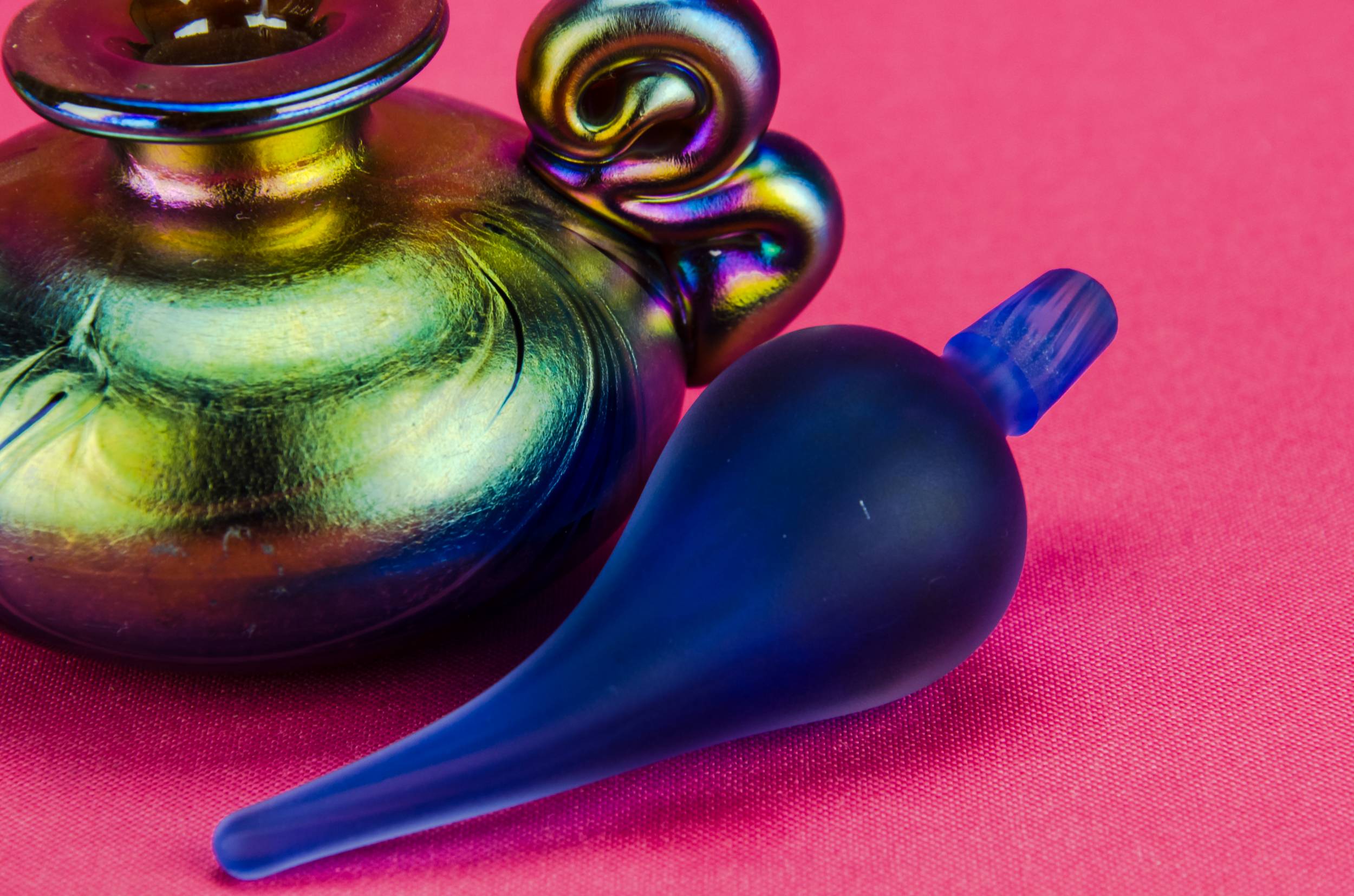Glass Vintage Decorative — Modernist glass bowl 3