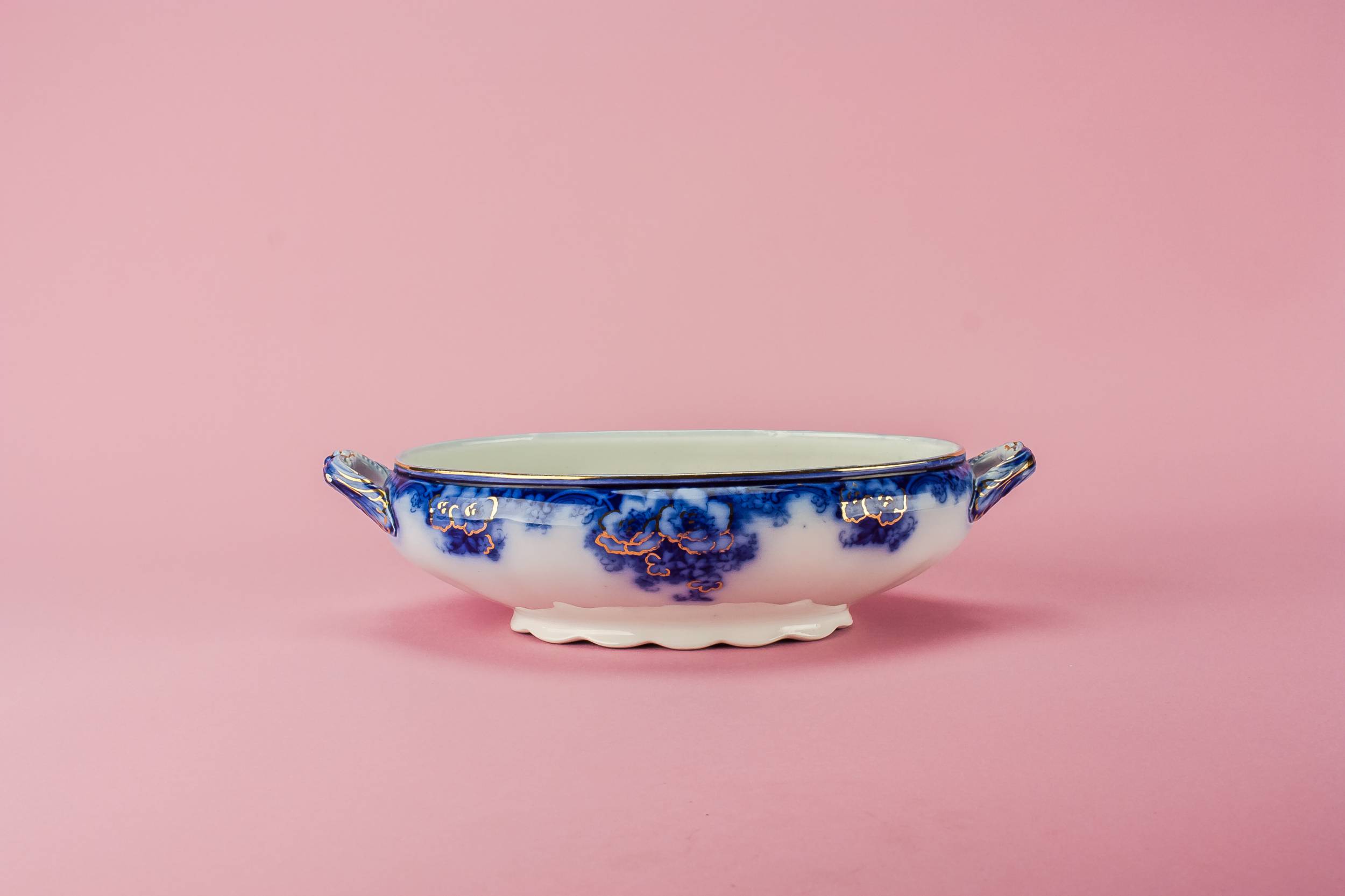 Antique Classical Serving — Blue and white serving bowl