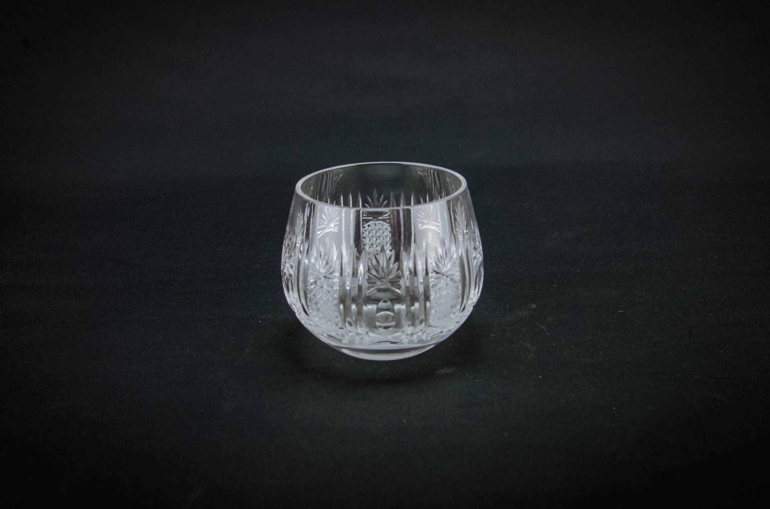 Classical Crystal Hobnail — 8 crystal whisky glasses