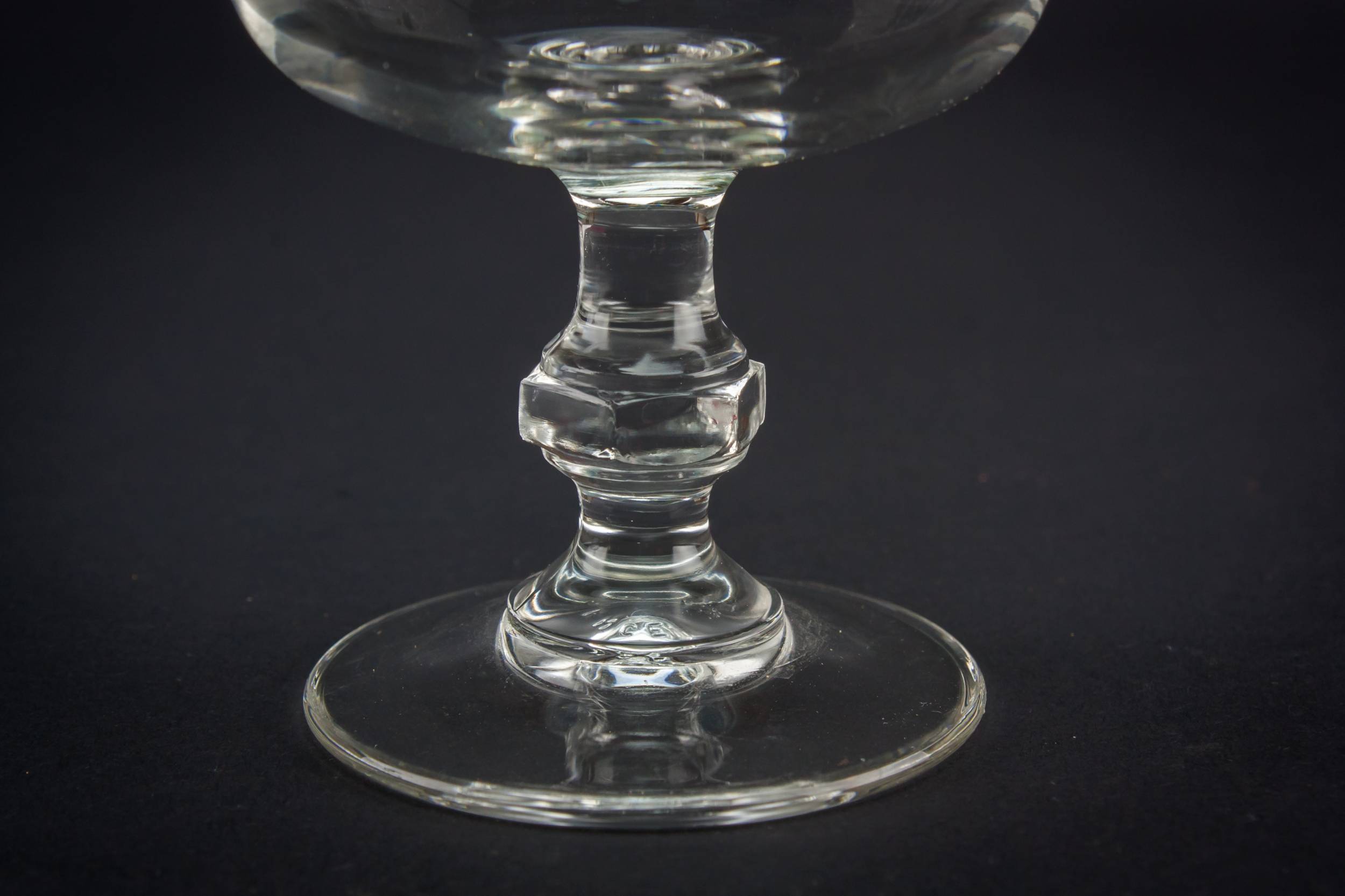 Mid-Century Modern Blown — 5 small wine glasses 3