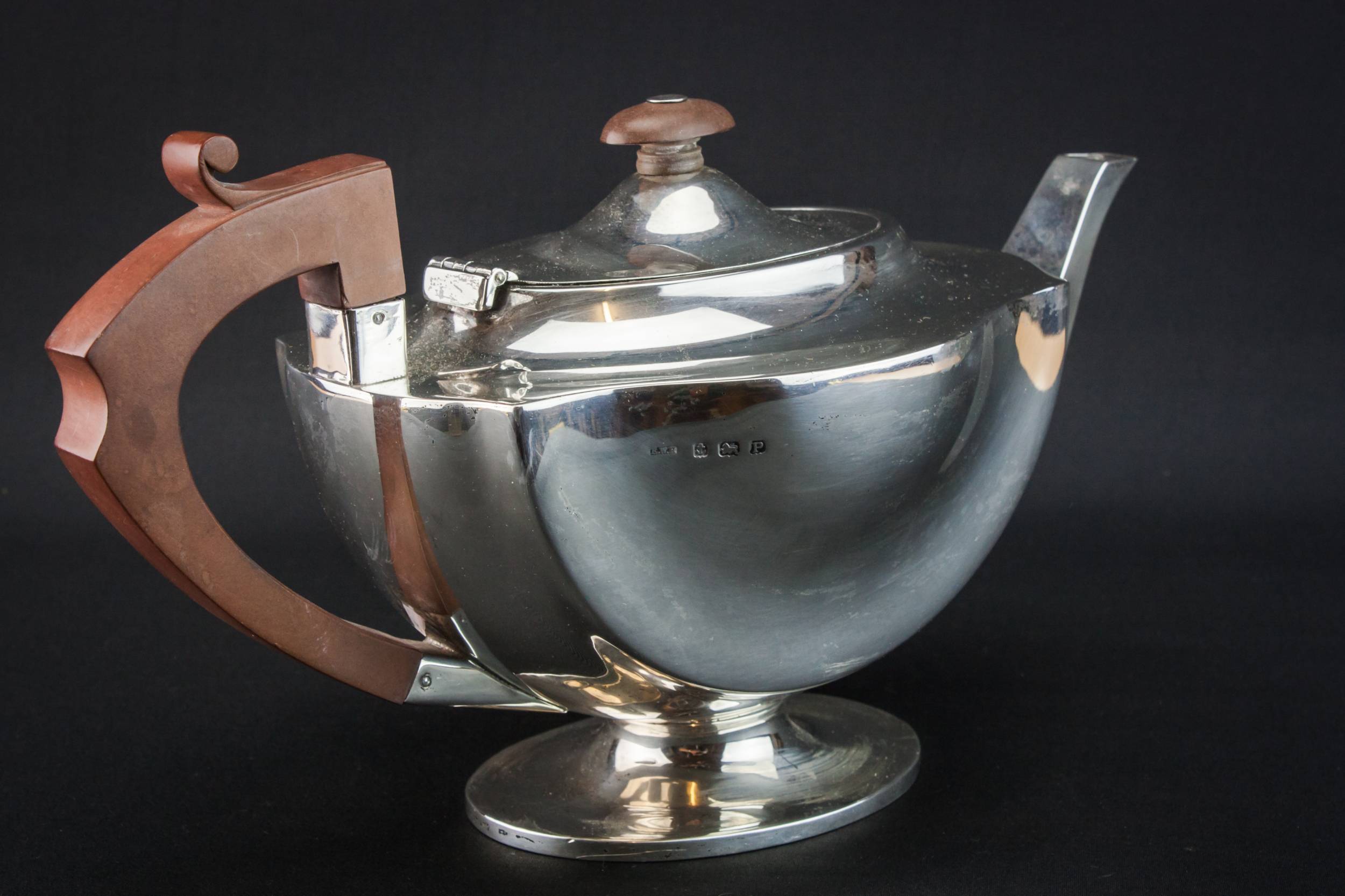 Persons Vintage Opulent — Sterling silver tea set 2
