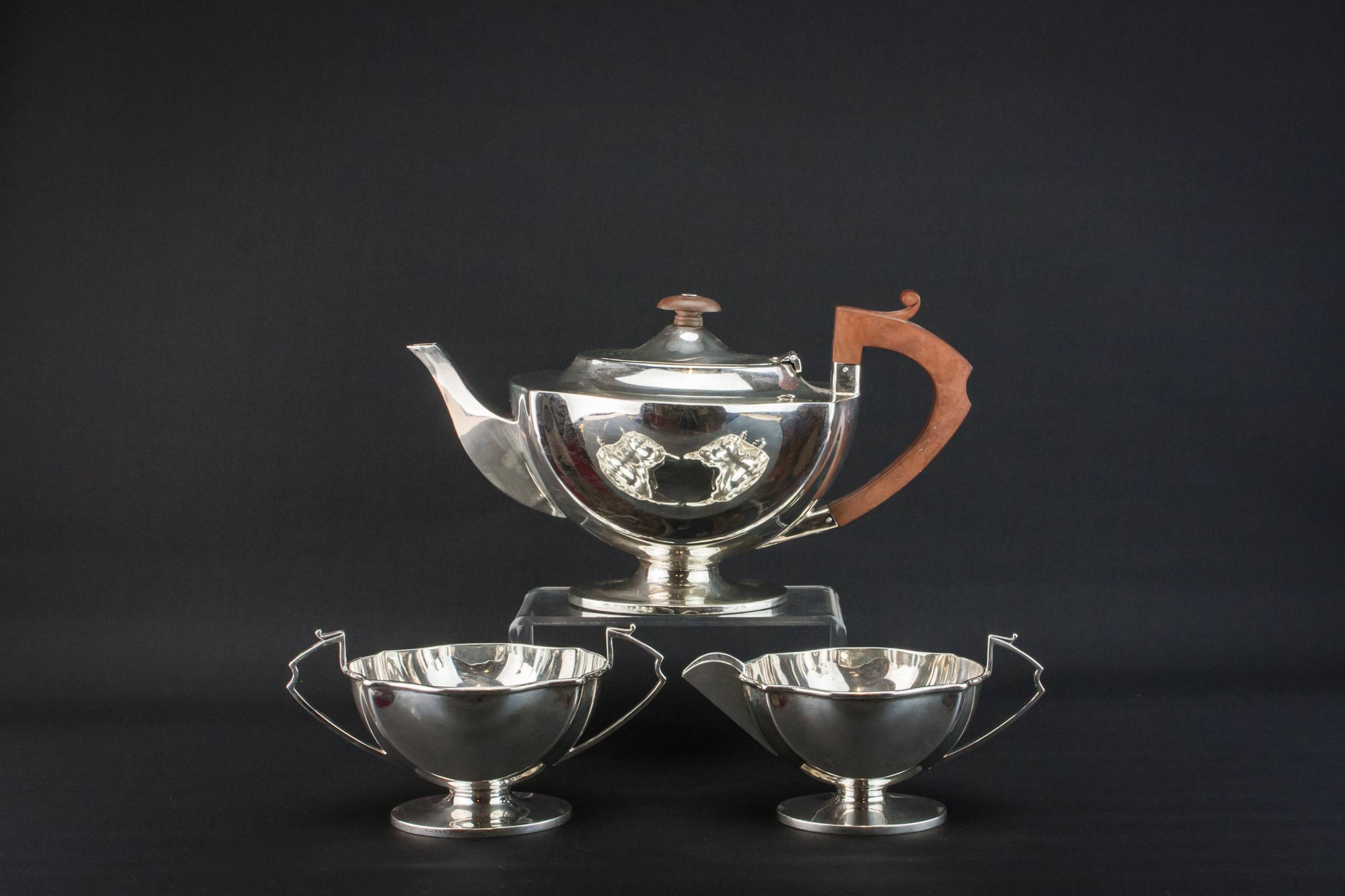 Persons Vintage Opulent — Sterling silver tea set