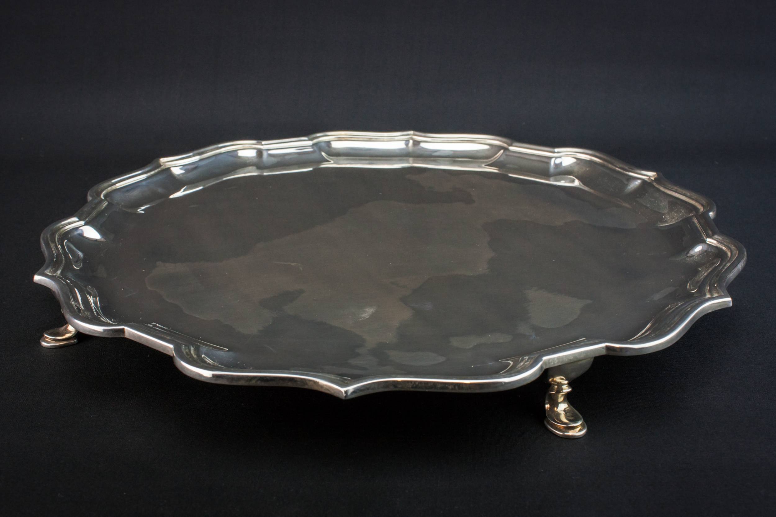 Sterling Silver Attractive — Sterling silver serving tray 1