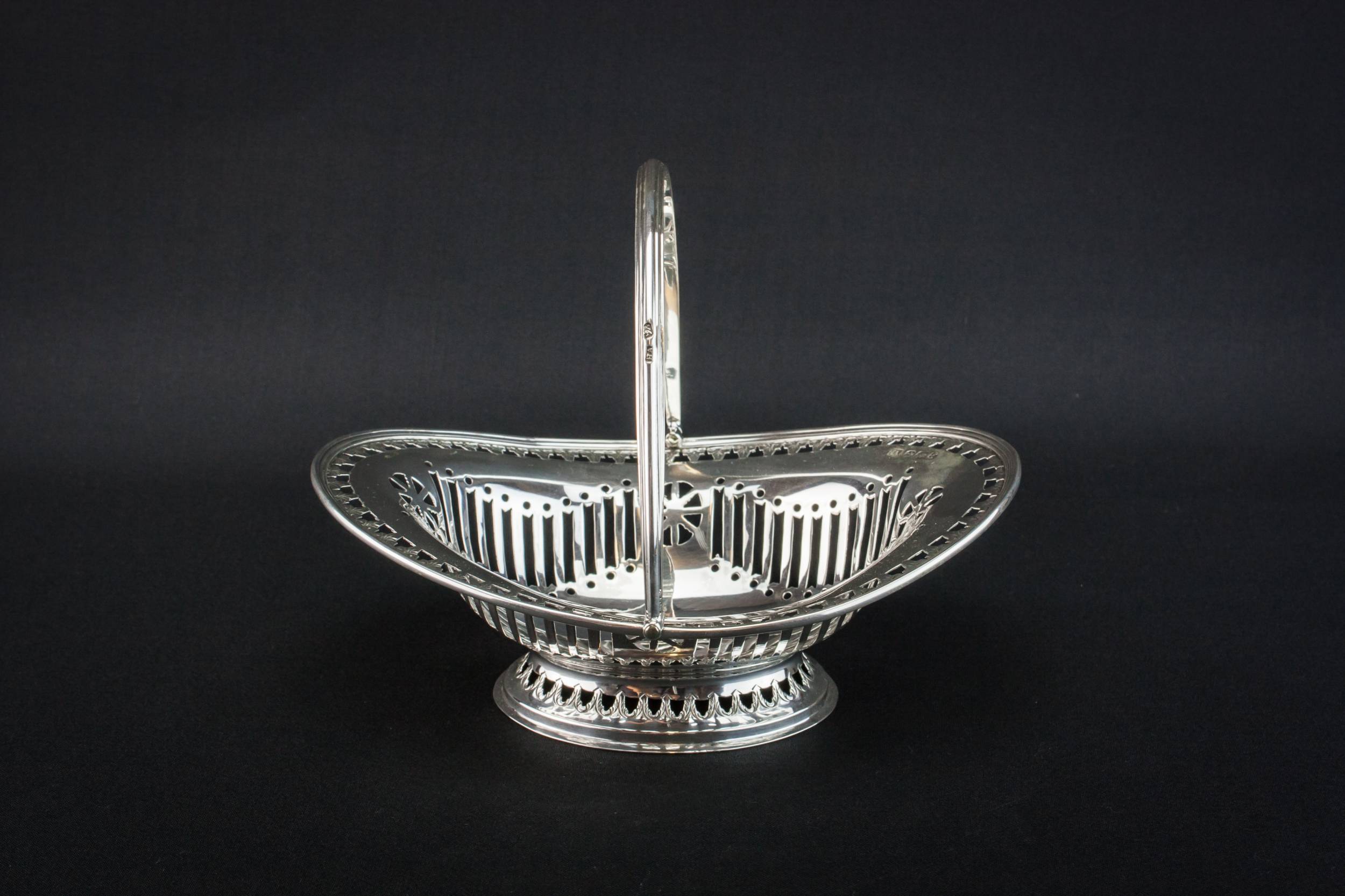 Antique Beautiful Atkin — Sterling silver bowl