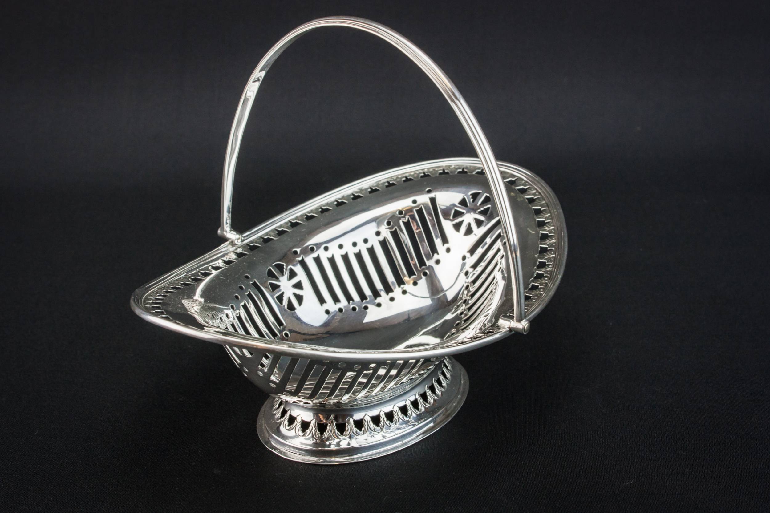 Antique Beautiful Atkin — Sterling silver bowl 1