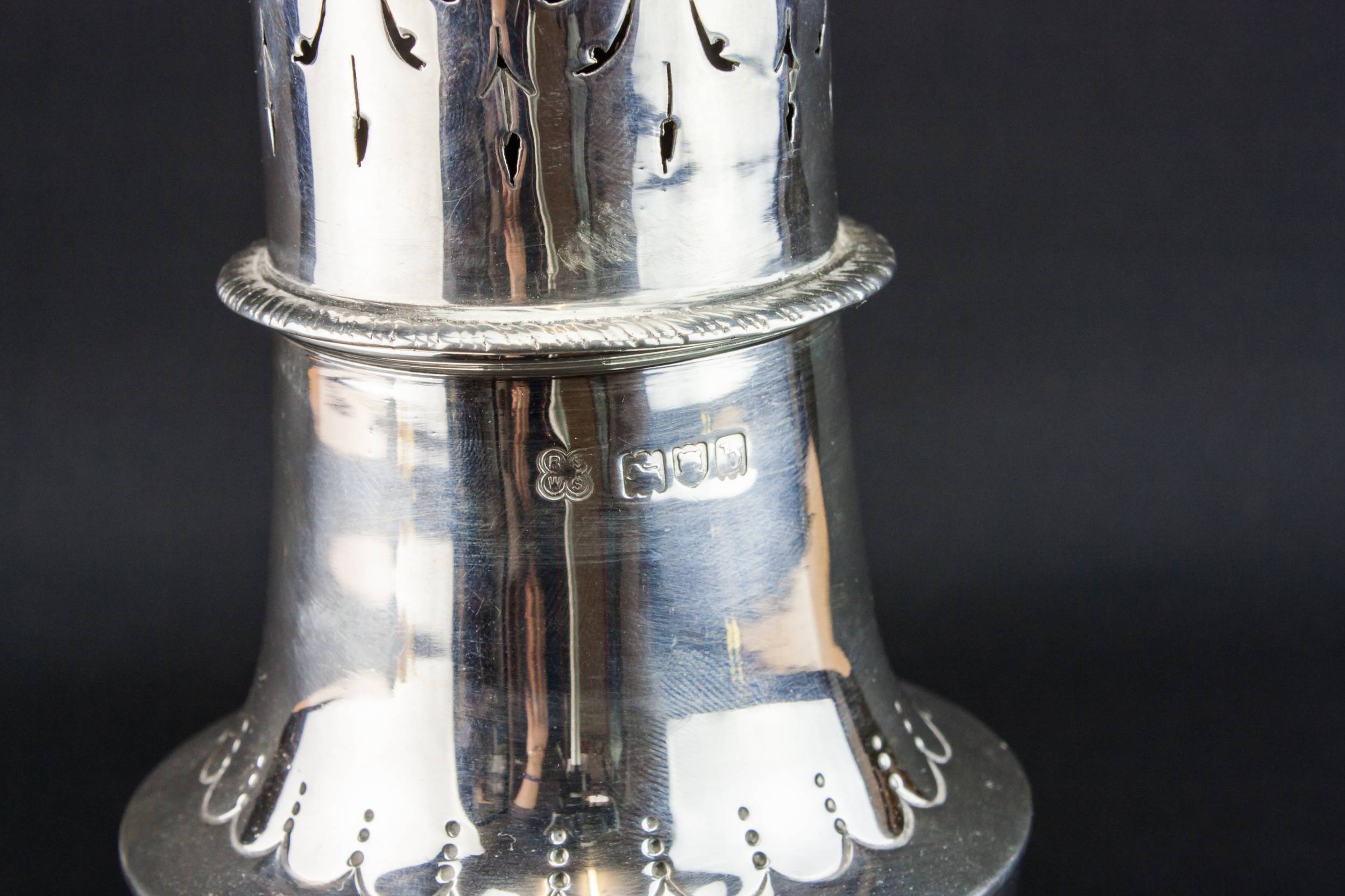 Sterling Silver Victorian — Large silver sugar caster 3