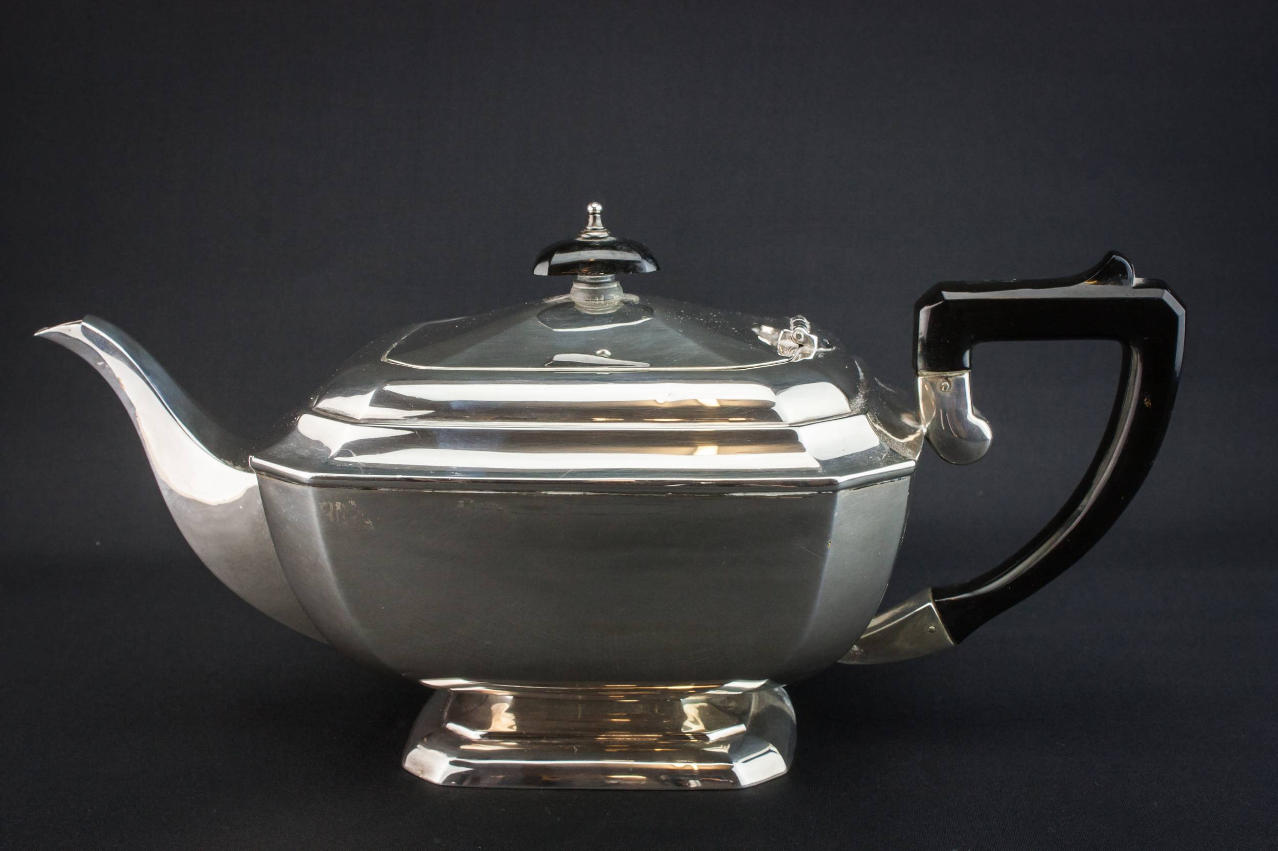 Large Sterling Silver — Silver tea & coffee set 4