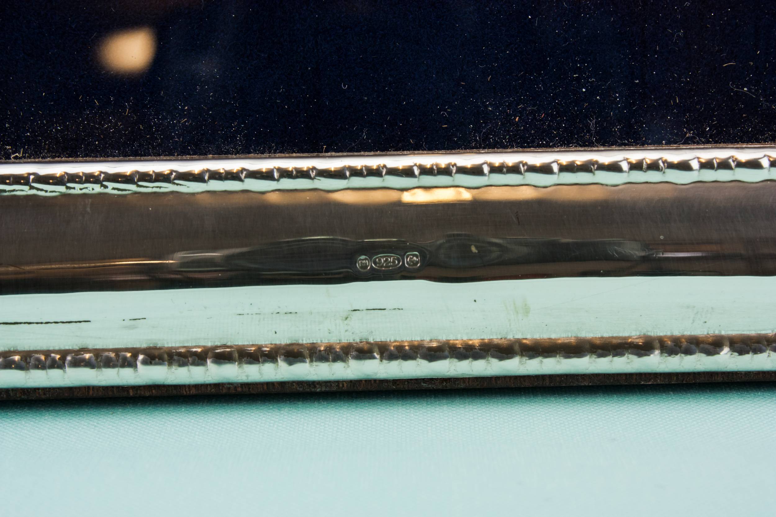 Sterling Silver RH — Medium silver frame 4