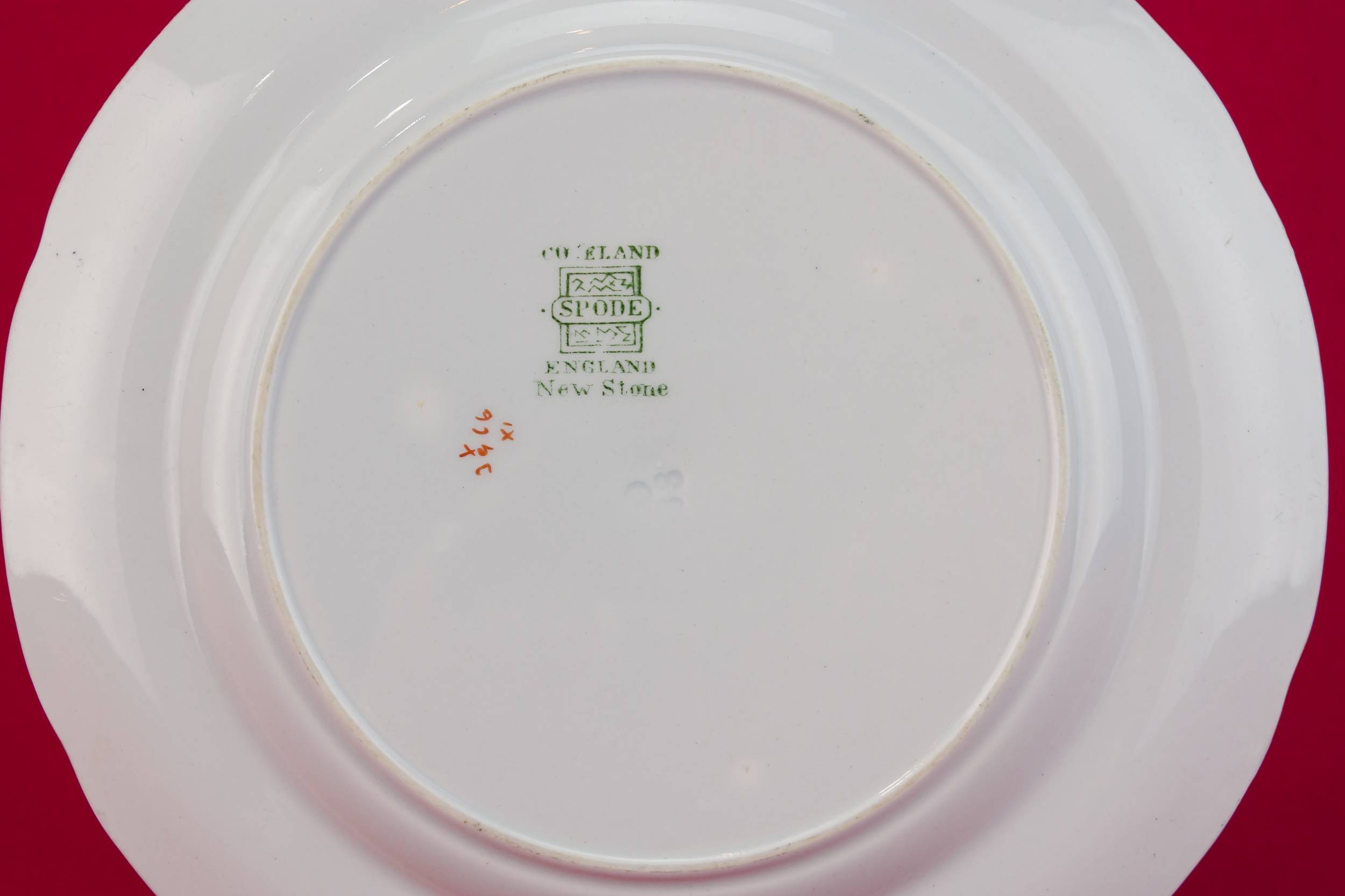 Vintage Art Deco — 2 Art Deco pottery plates 2