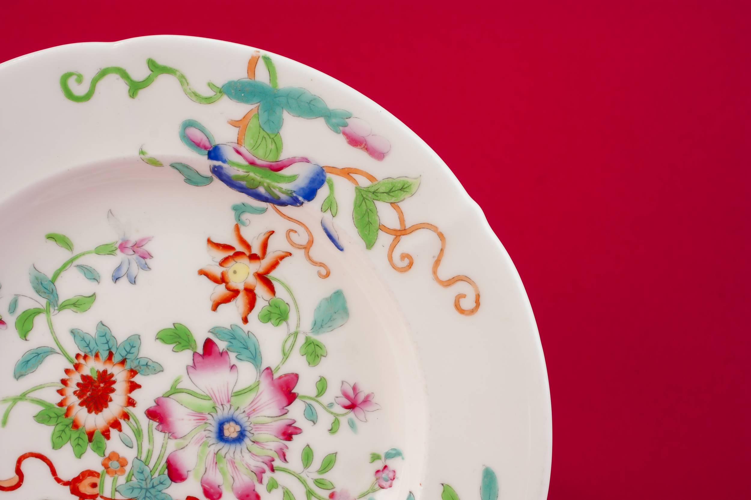 Beautiful Antique Floral — 2 Victorian bone china bowls 1