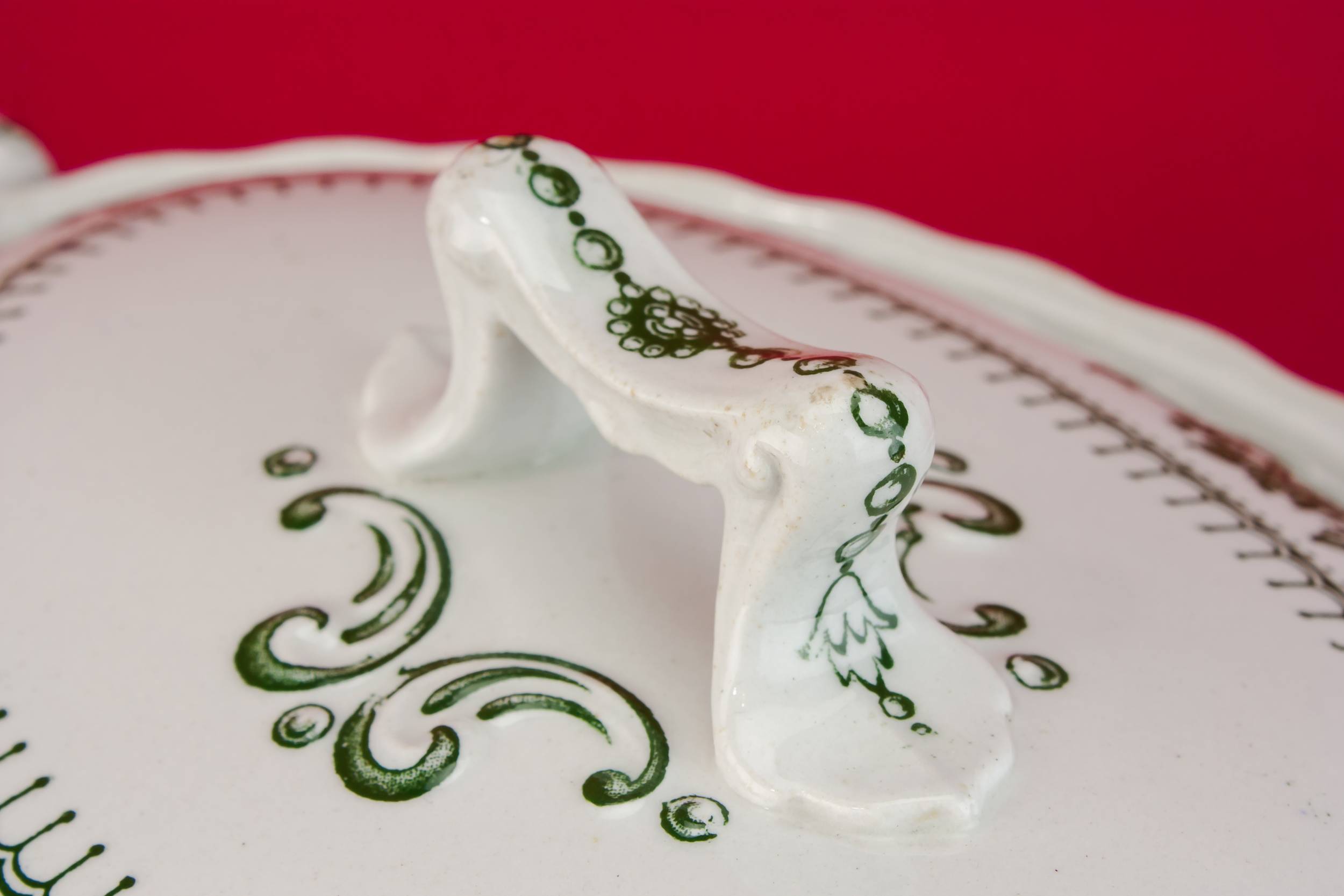 Opulent Pottery TUREEN — Neo-Classical pottery tureen 3