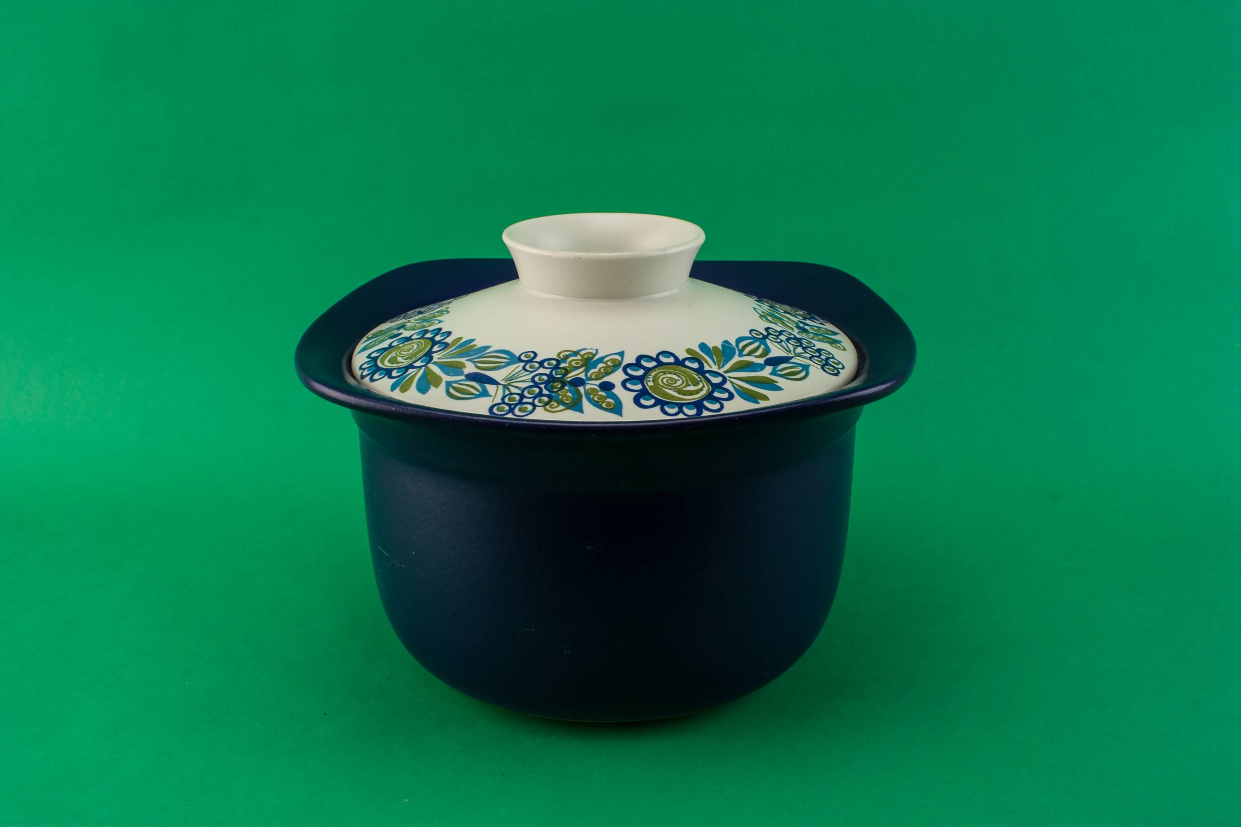 Vintage Small Pottery — Modernist pottery serving bowl