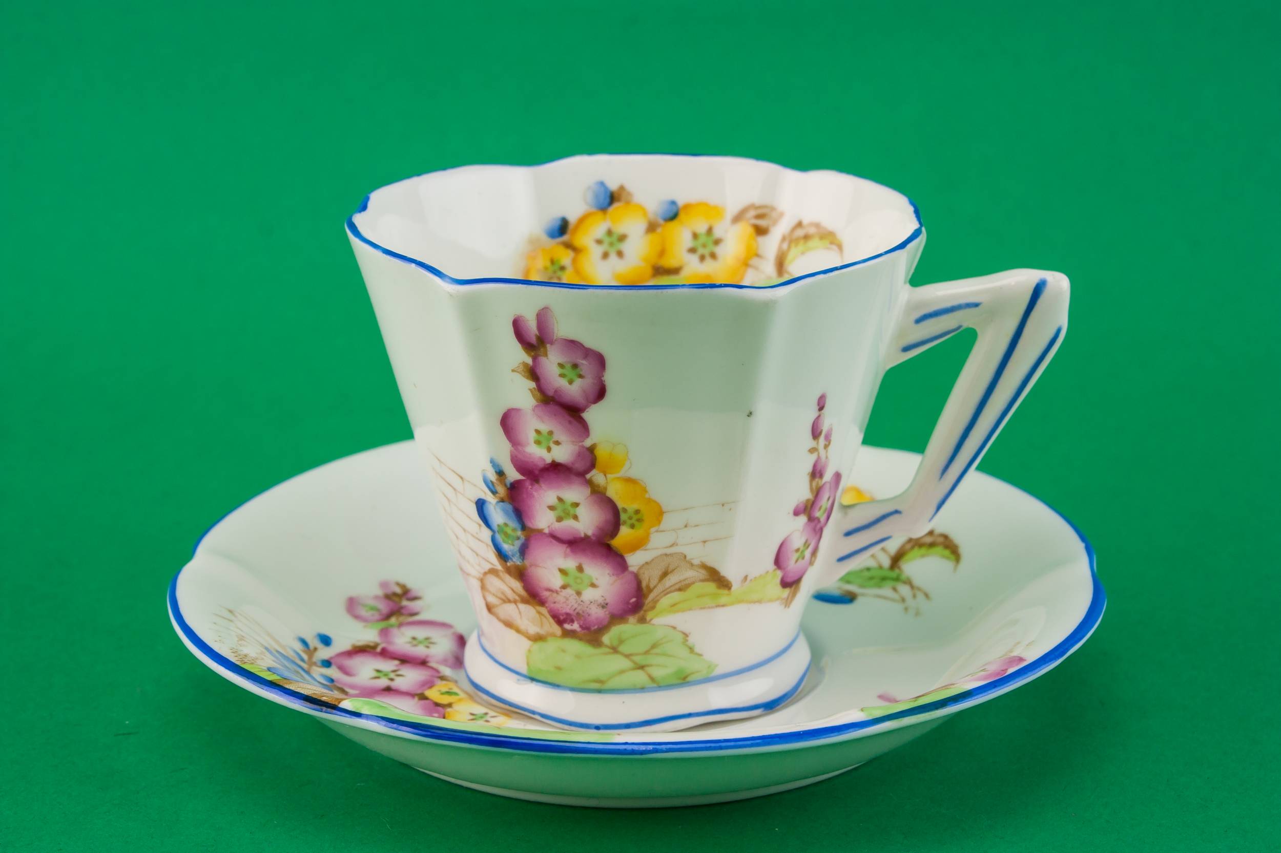 Persons Elegant Vintage — Six persons tea set 4