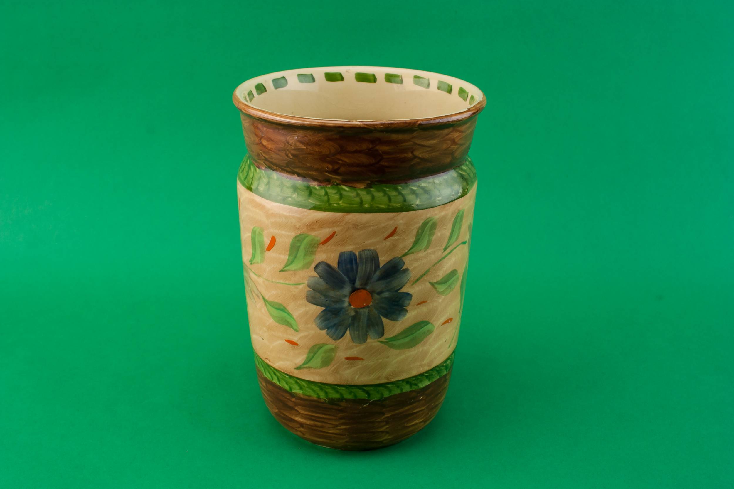 Charming Art Deco — Art Deco pottery vase