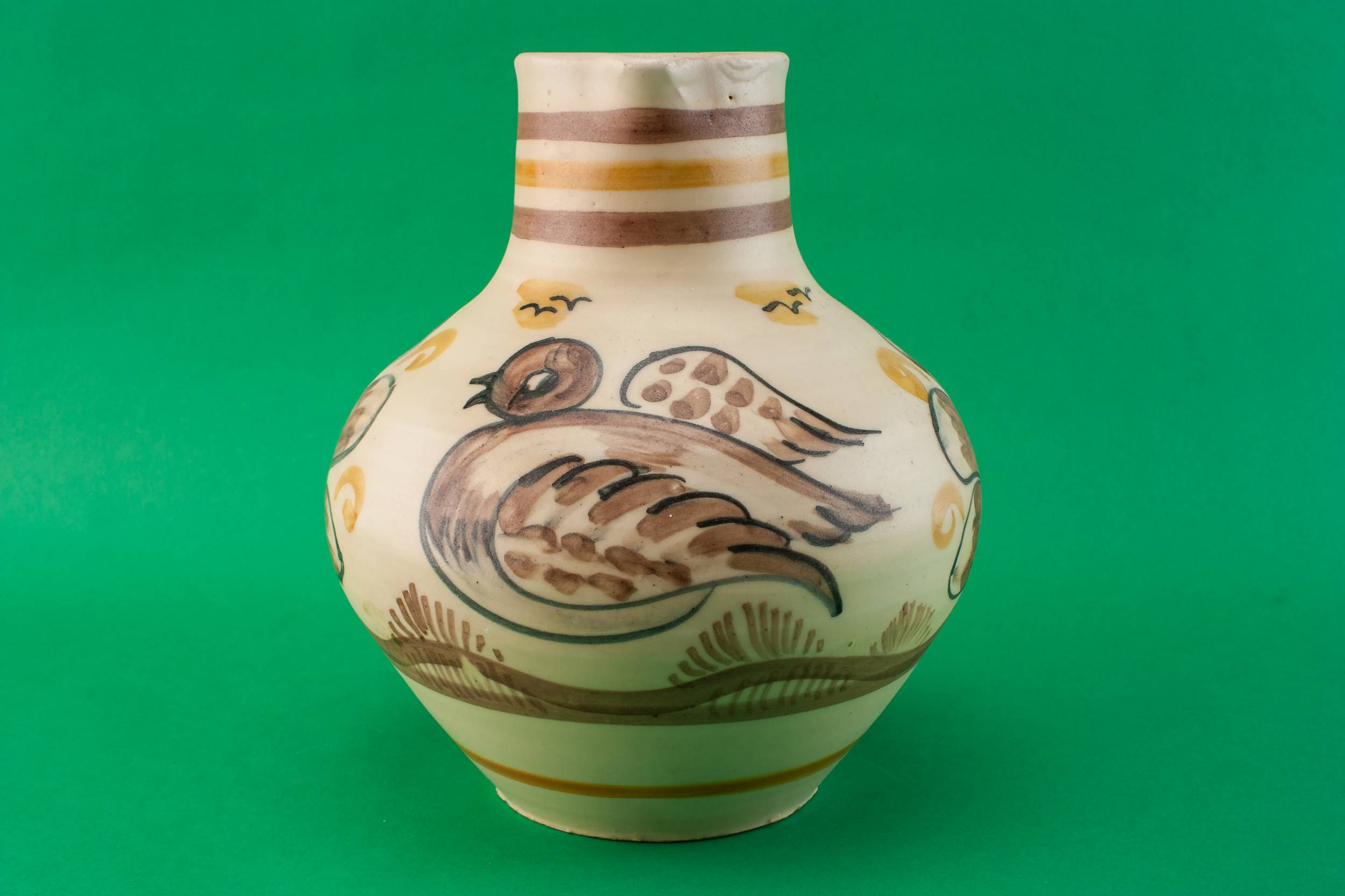 Bold Vintage Wine — Brown pottery jug 2