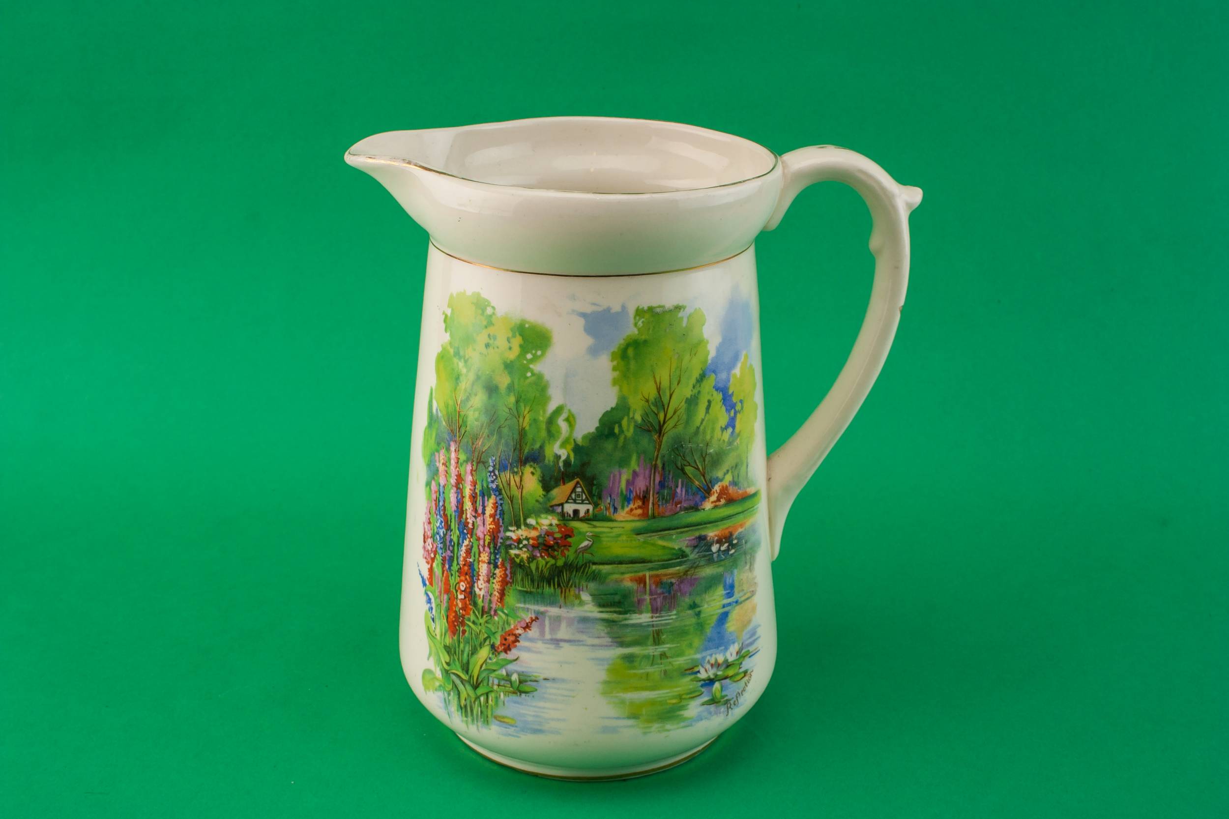 Art Deco Vintage — Art Deco water jug