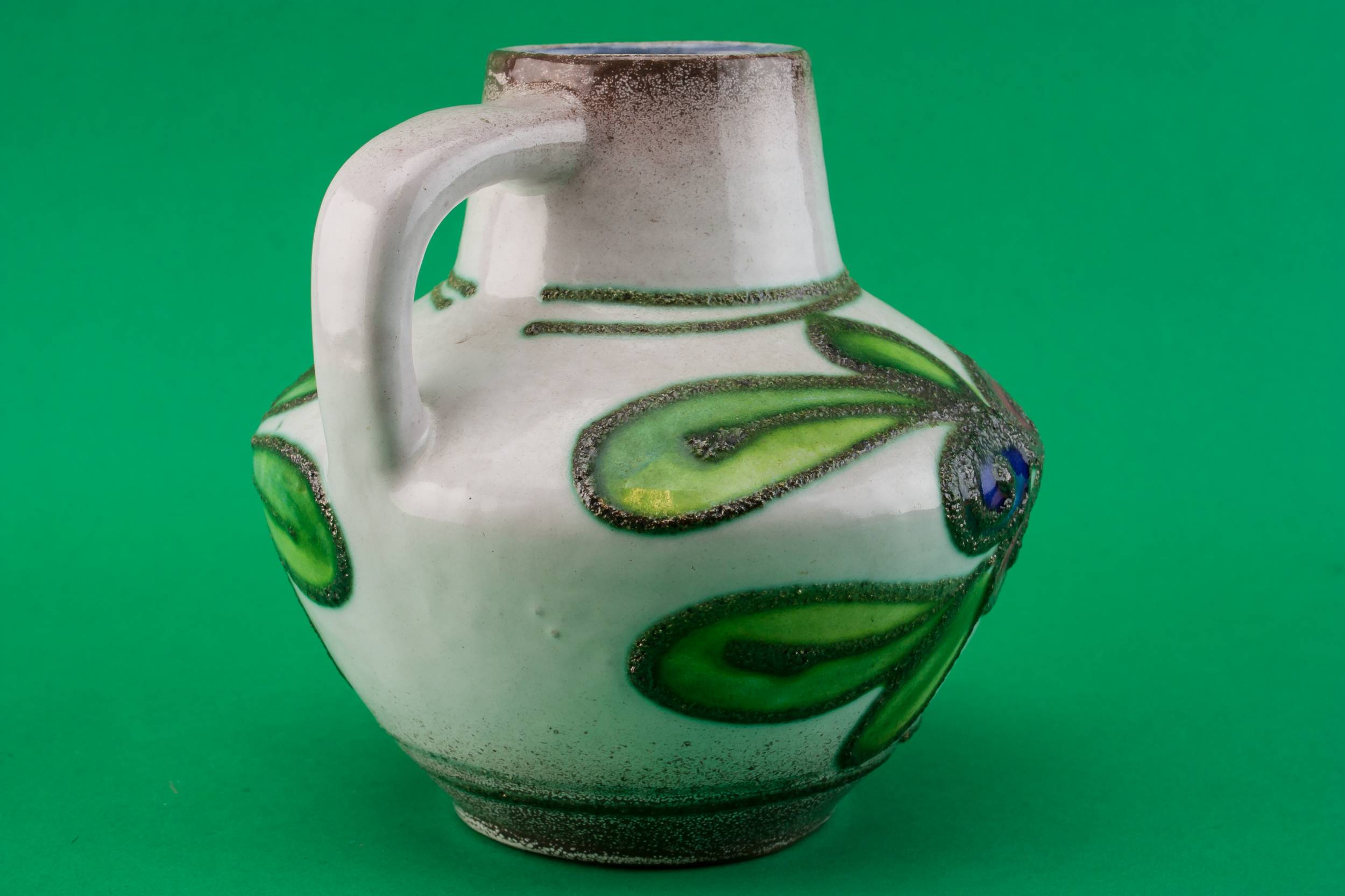 Vintage Spectacular Floral — Pottery water jug 1