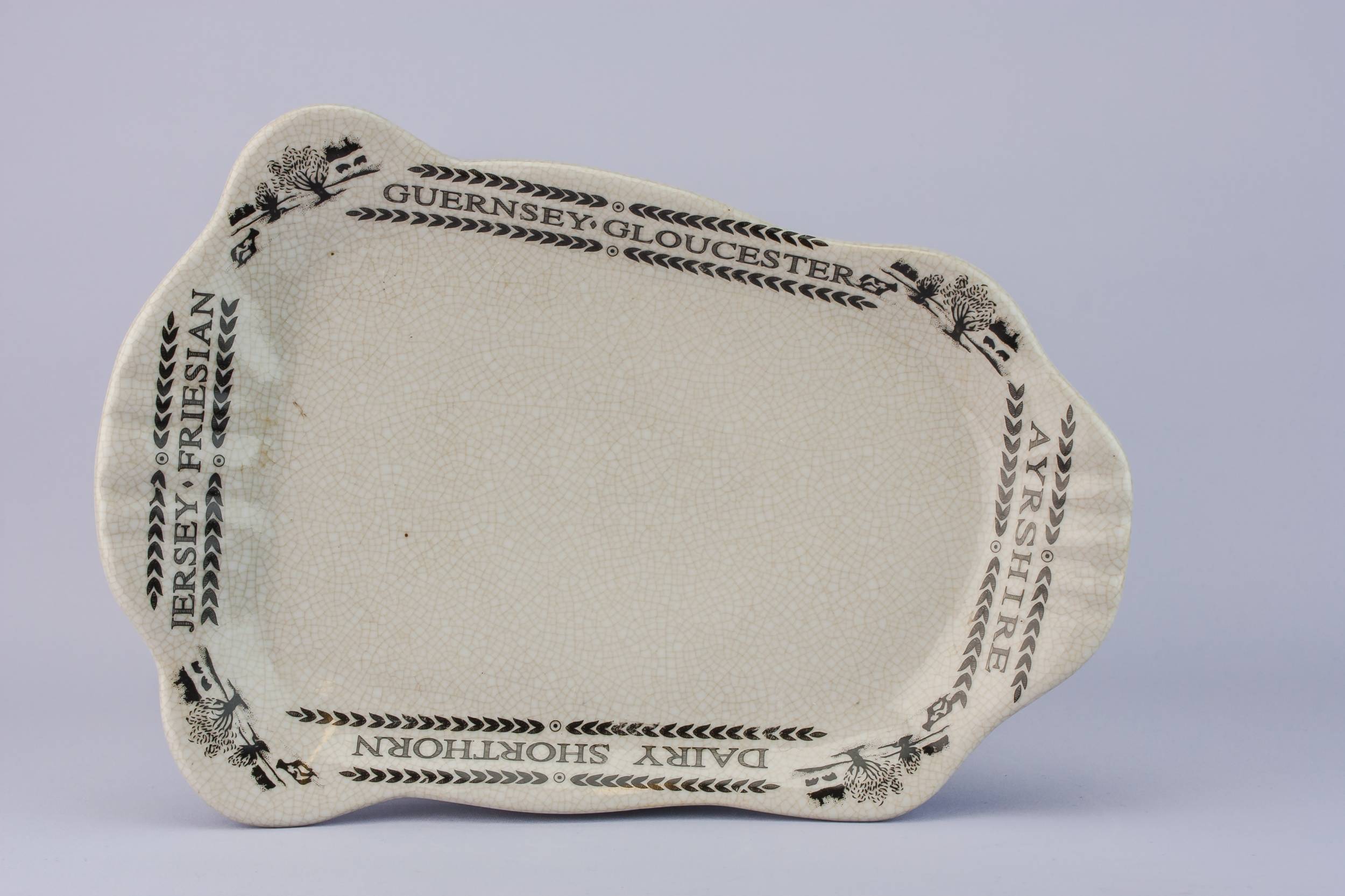 Classical Vintage Landscape — Cheese dish with dome lid 4