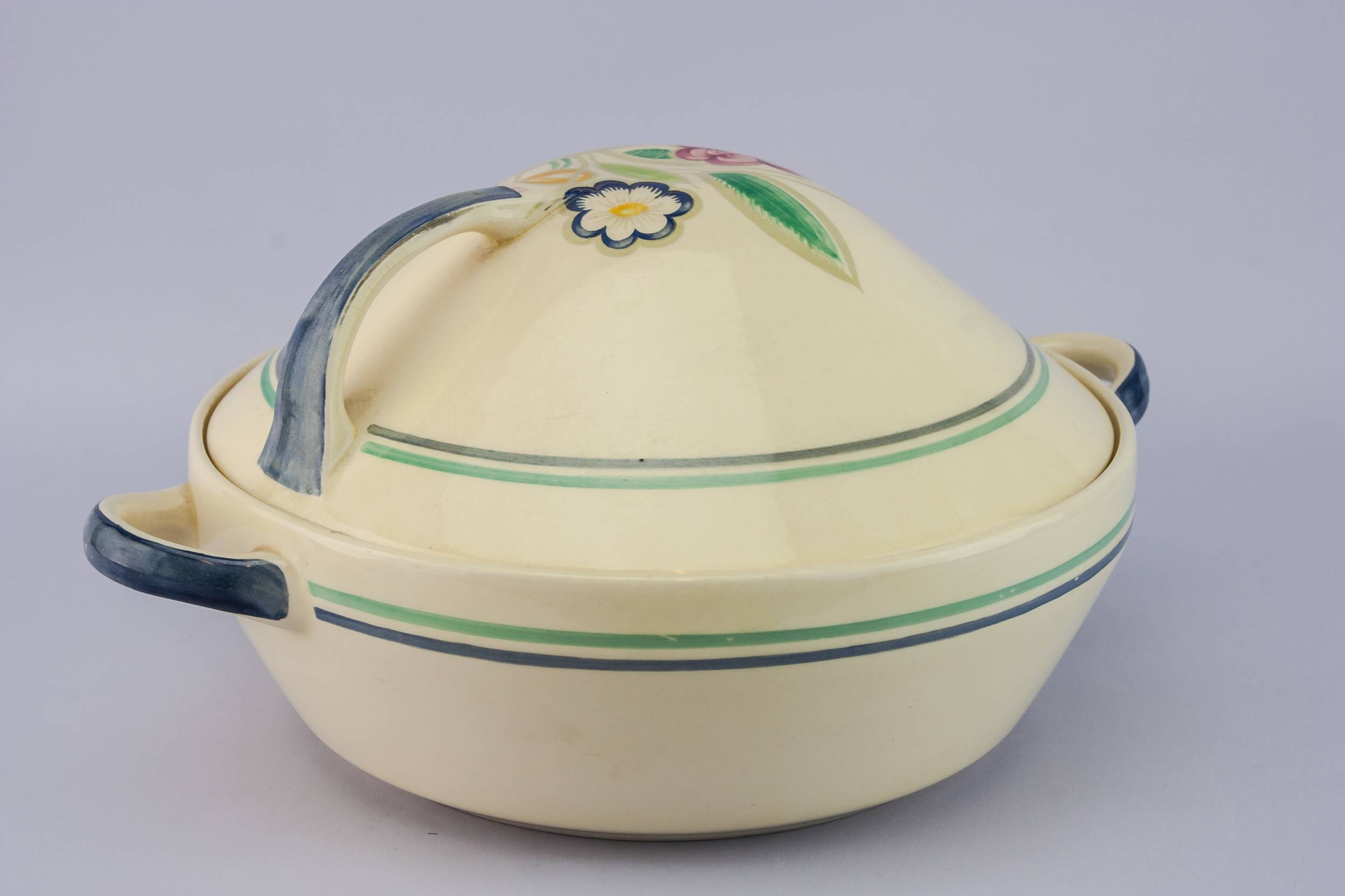 Vintage Elegant Floral — Susie Cooper pottery tureen 2