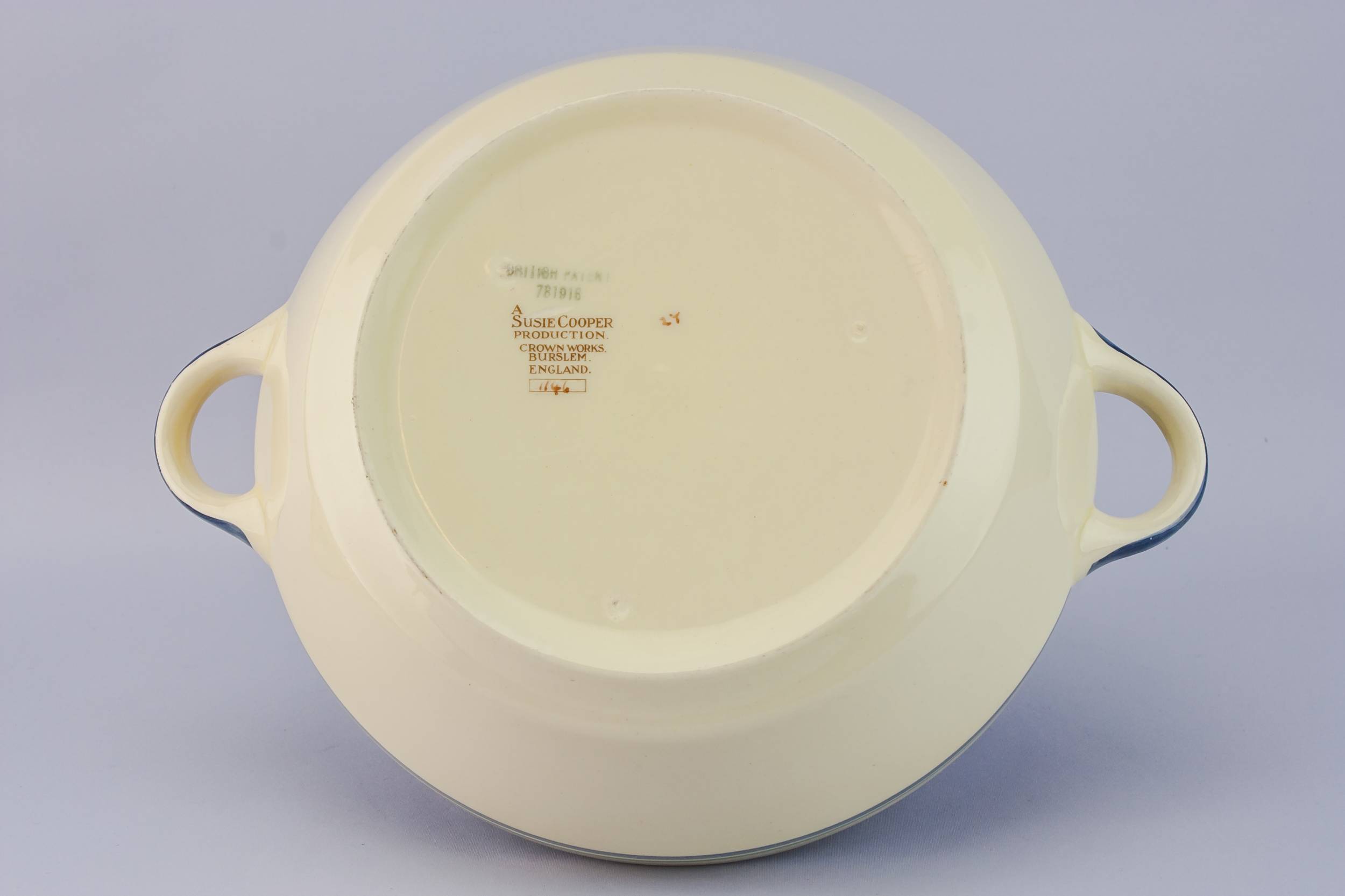 Vintage Elegant Floral — Susie Cooper pottery tureen 4