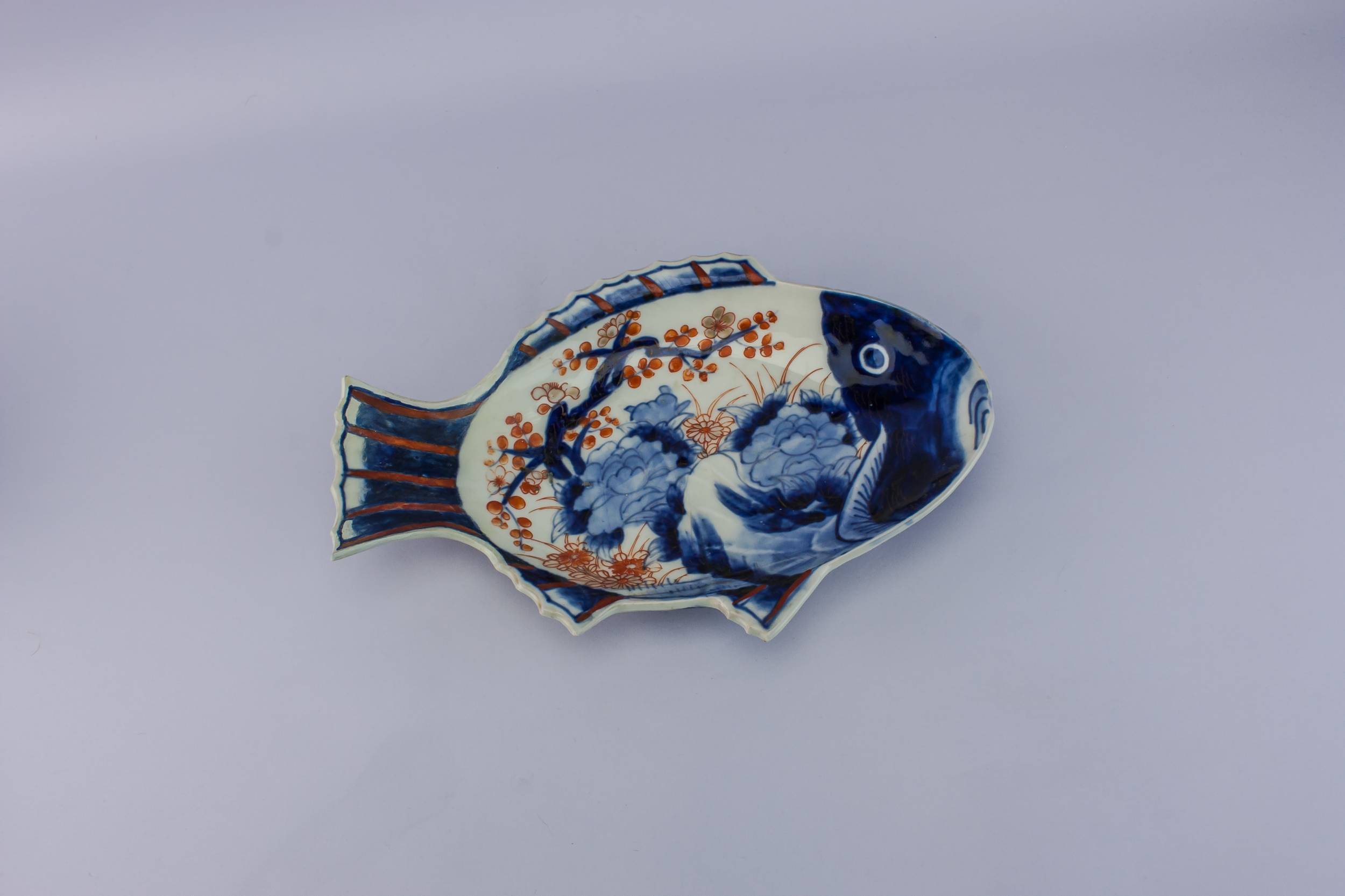 Porcelain Blue White — Blue and white serving dish