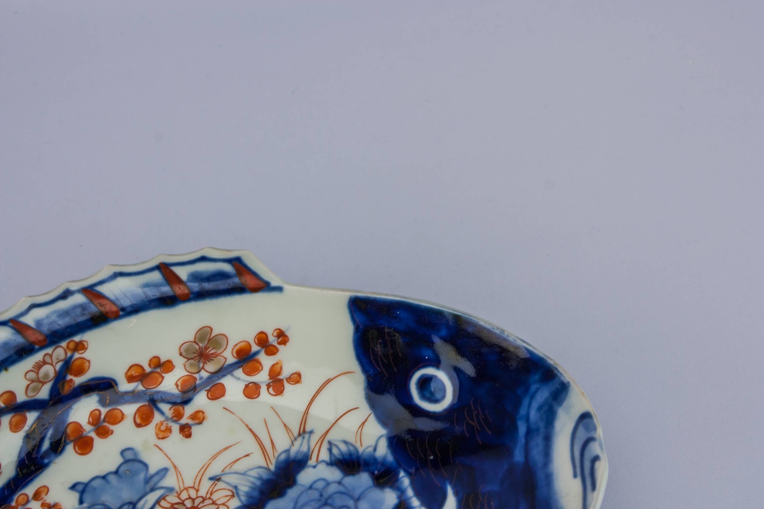 Porcelain Blue White — Blue and white serving dish 1