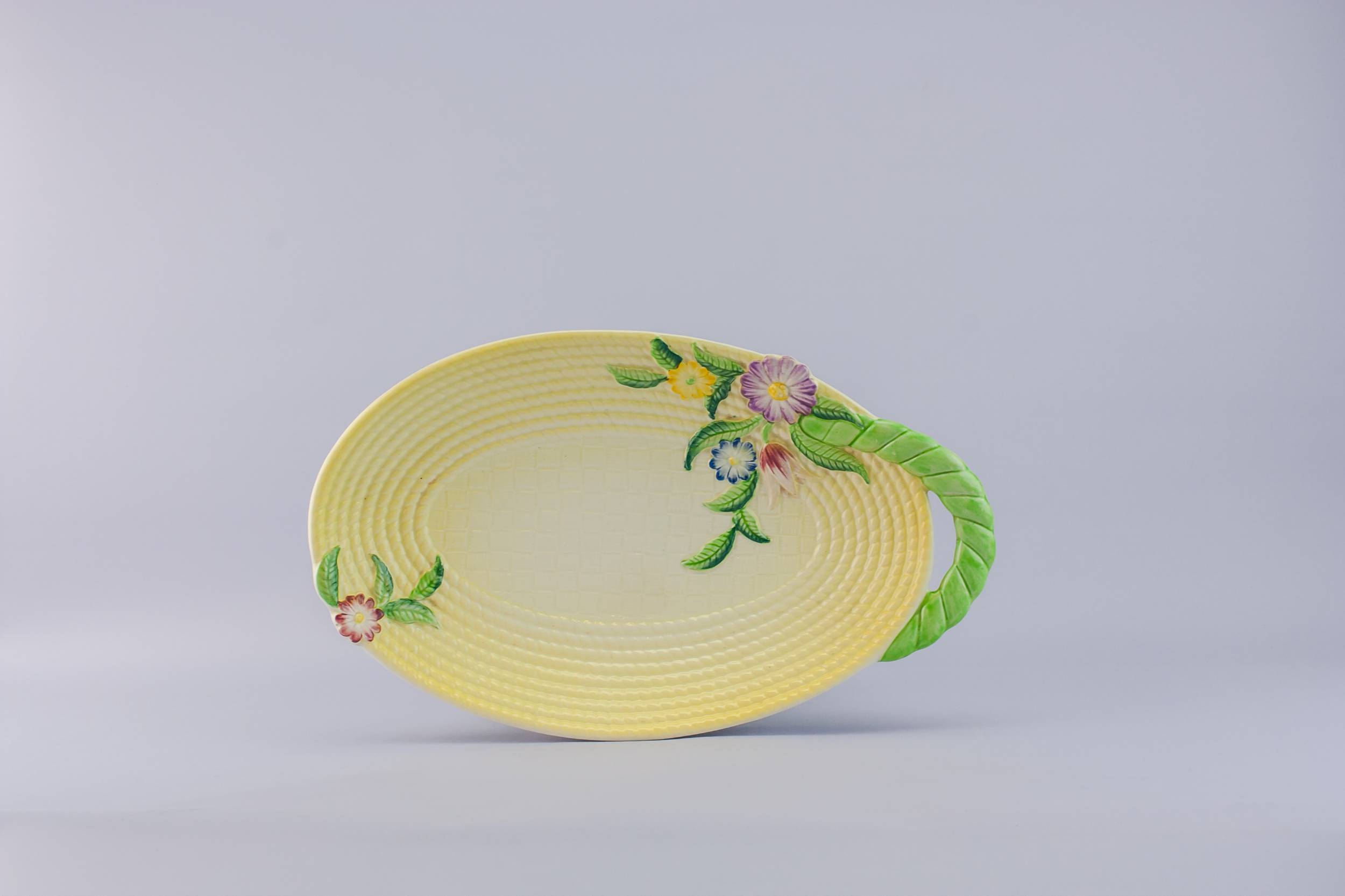 Mid-Century Modern Vintage — Carlton Ware serving dish