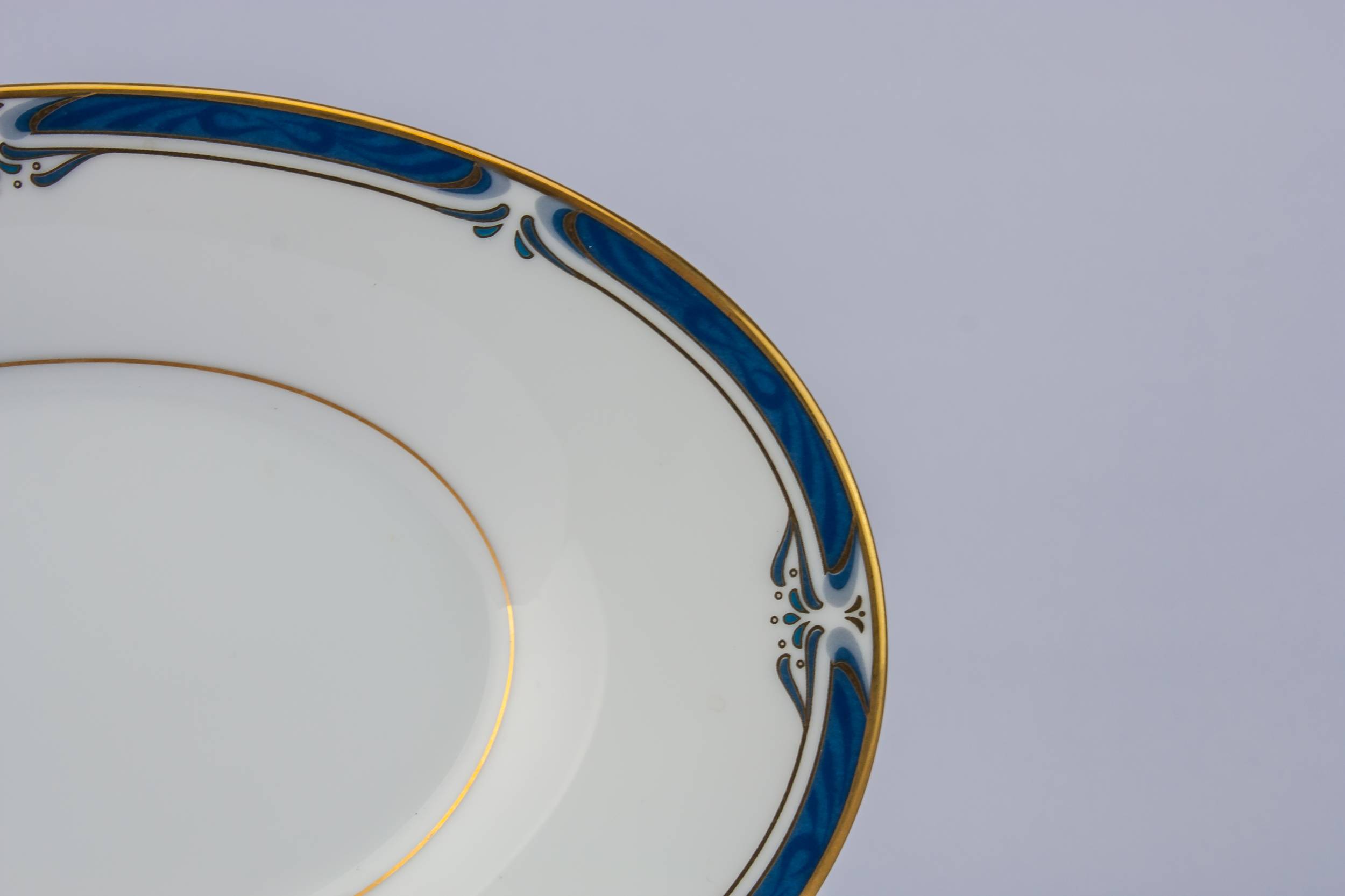 Vintage Mid-Century Modern — Noritake gravy boat on stand 4