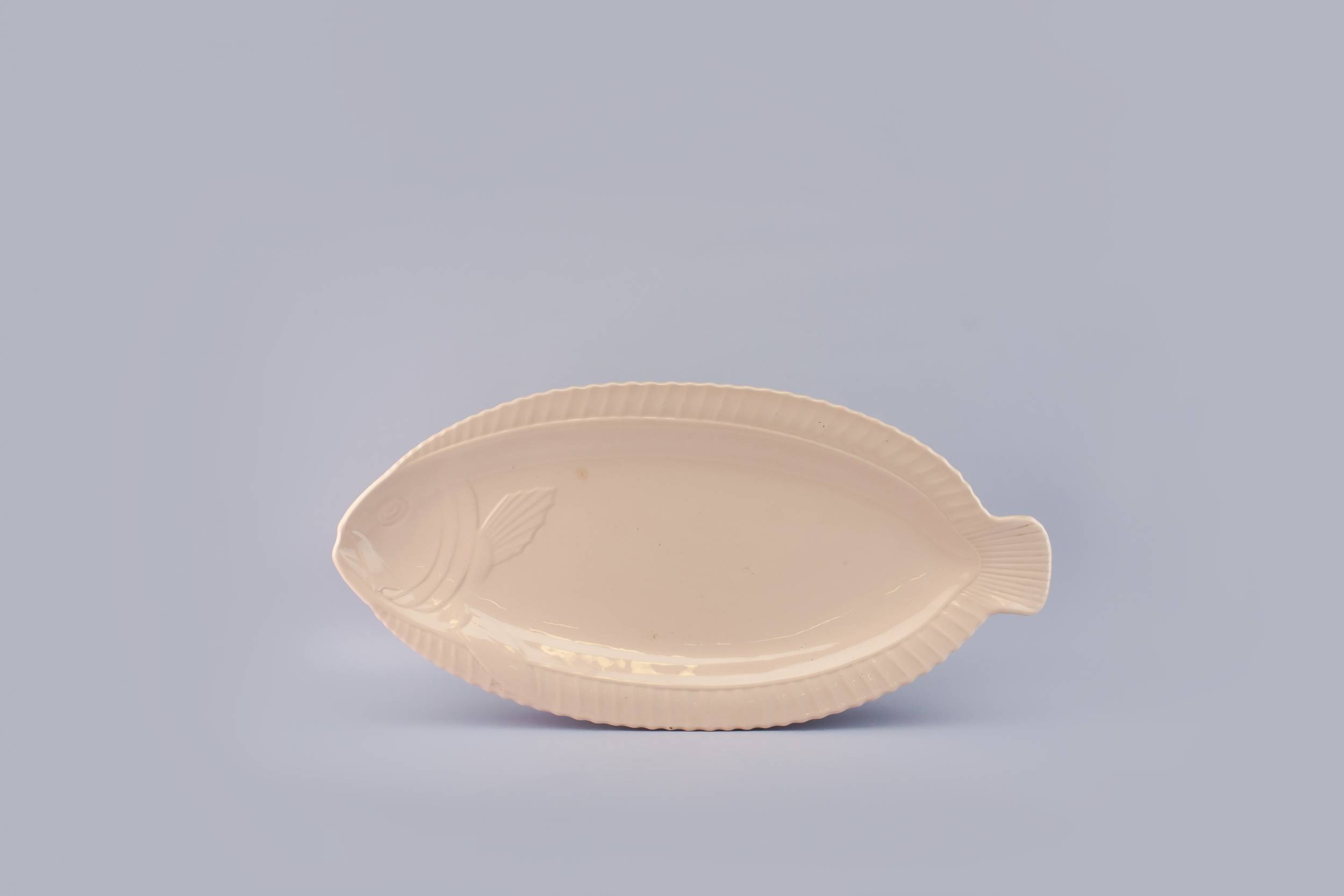 Art Deco Vintage — Art Deco pottery platter