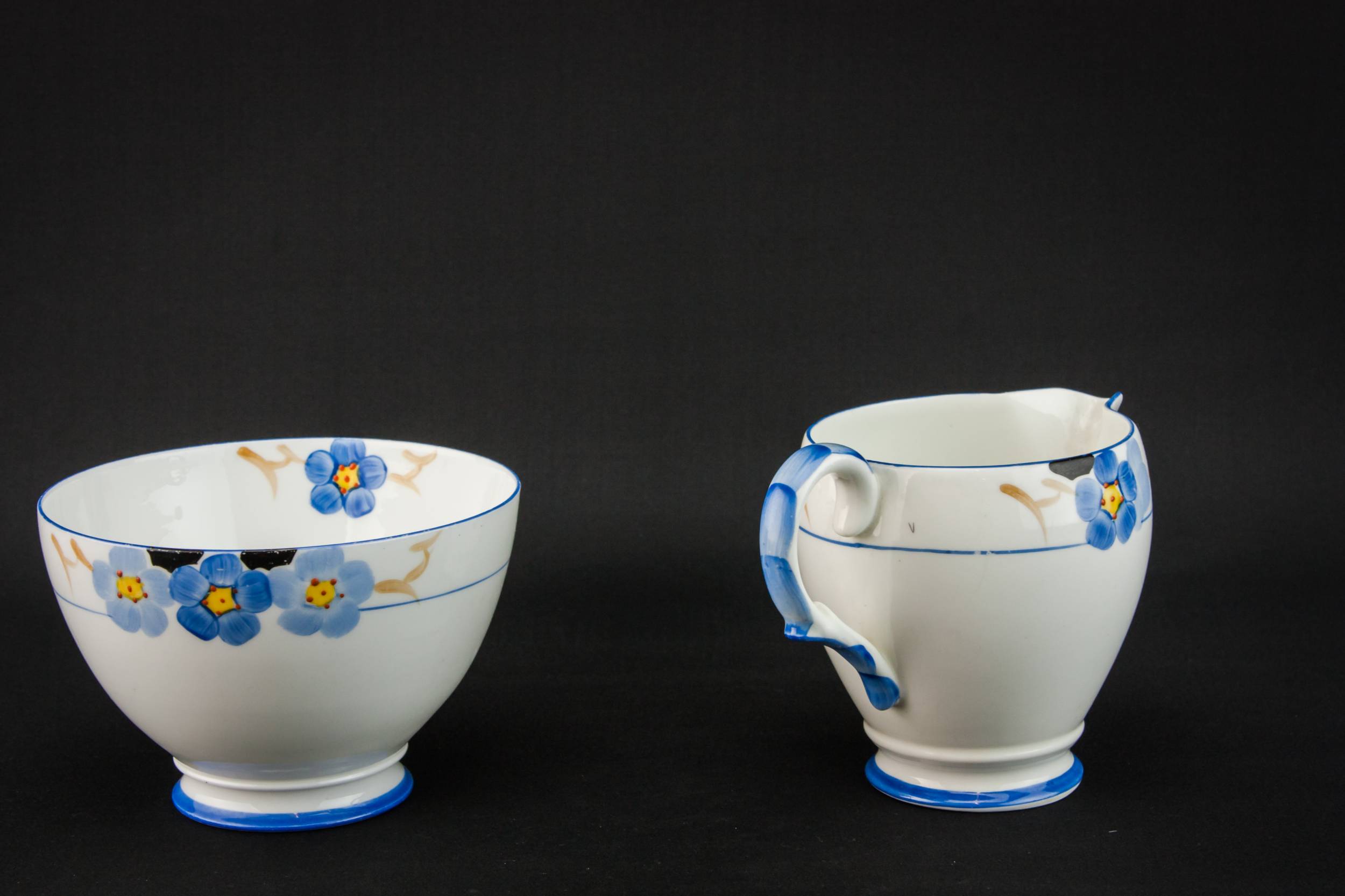 Elegant Vintage SUGAR — Paragon sugar bowl & creamer 1