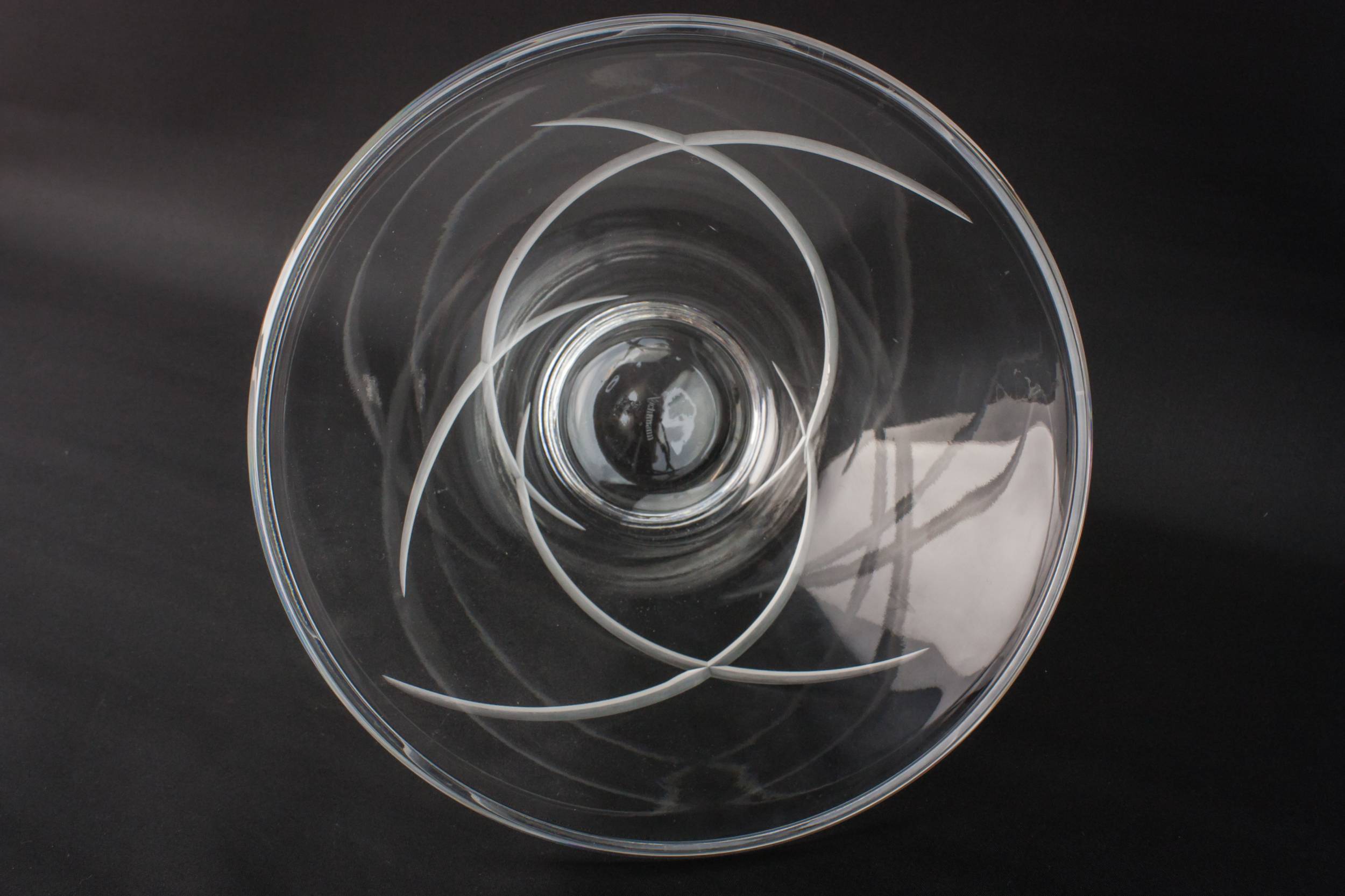 Slick Vintage Decorative — Modernist glass bowl 1