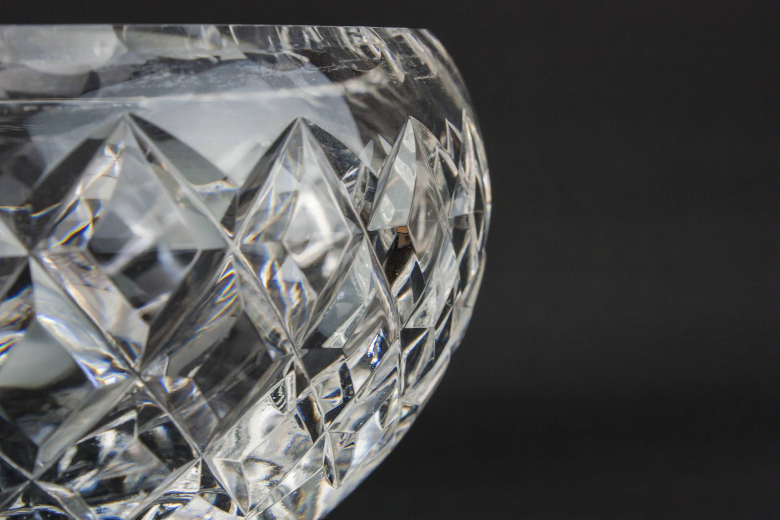 Vintage Beautiful Diamond — Modernist glass bowl 3