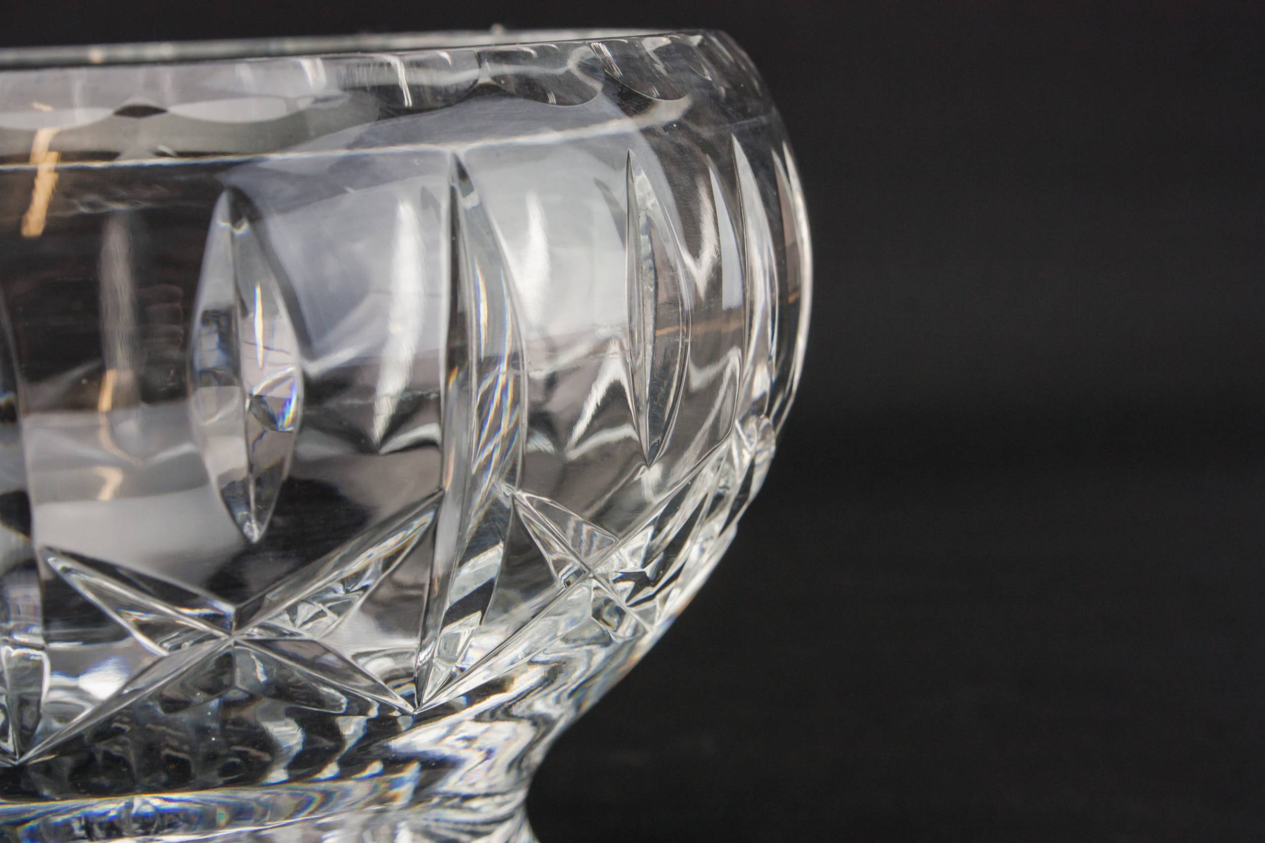 Vintage Elegant Serving — Retro cut glass serving bowl 3