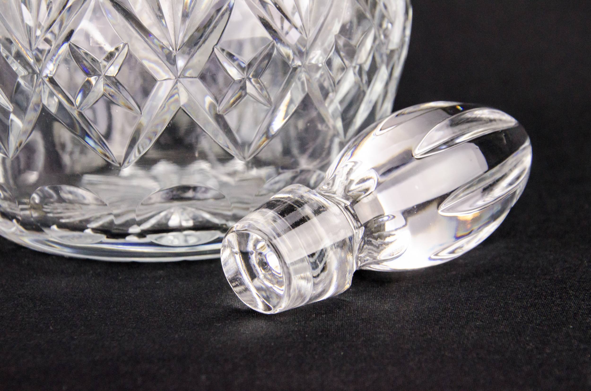 Cut Glass Crystal — Cut glass globular decanter 1
