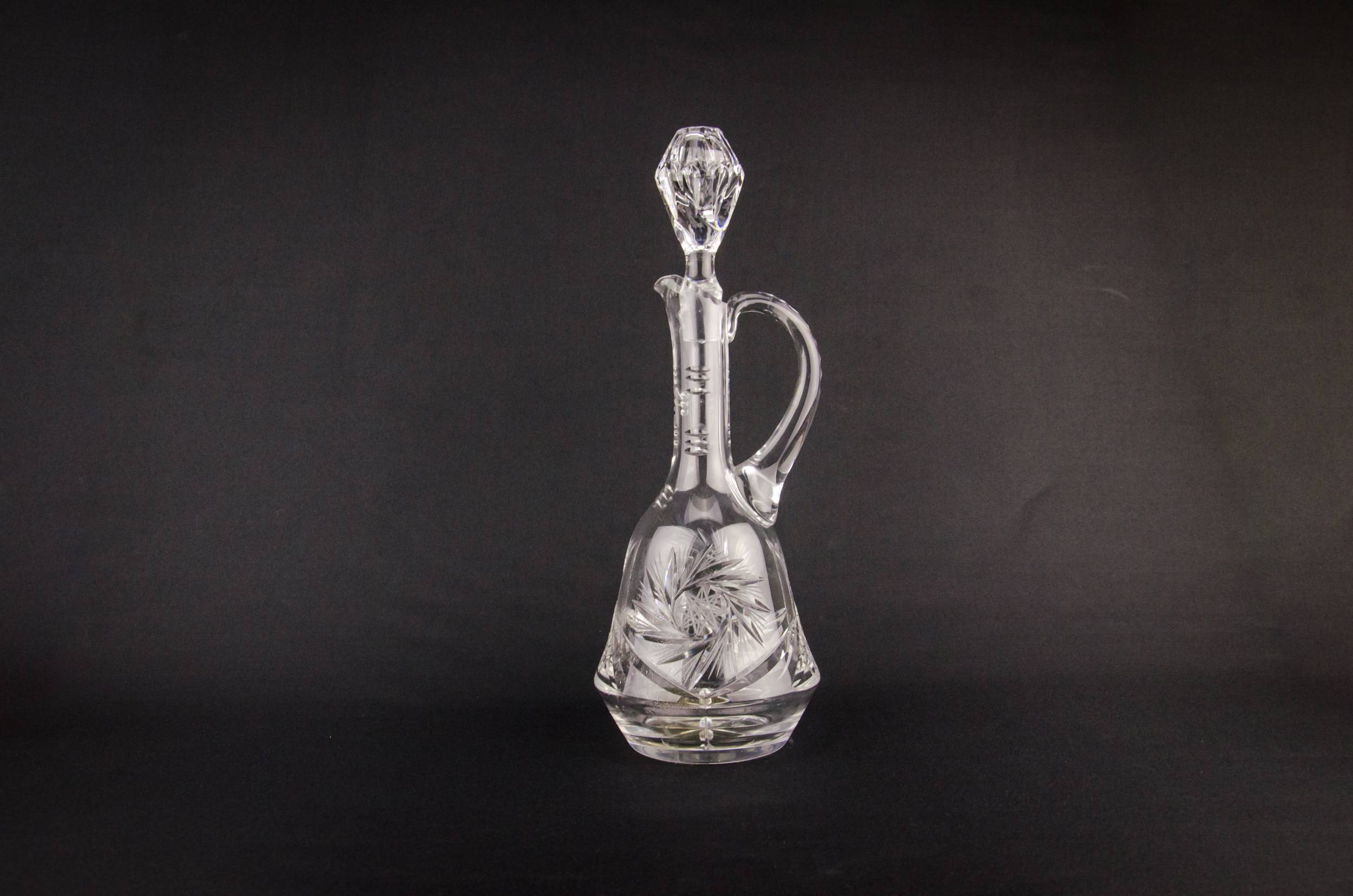 Cut Glass Crystal — Cut glass wine decanter