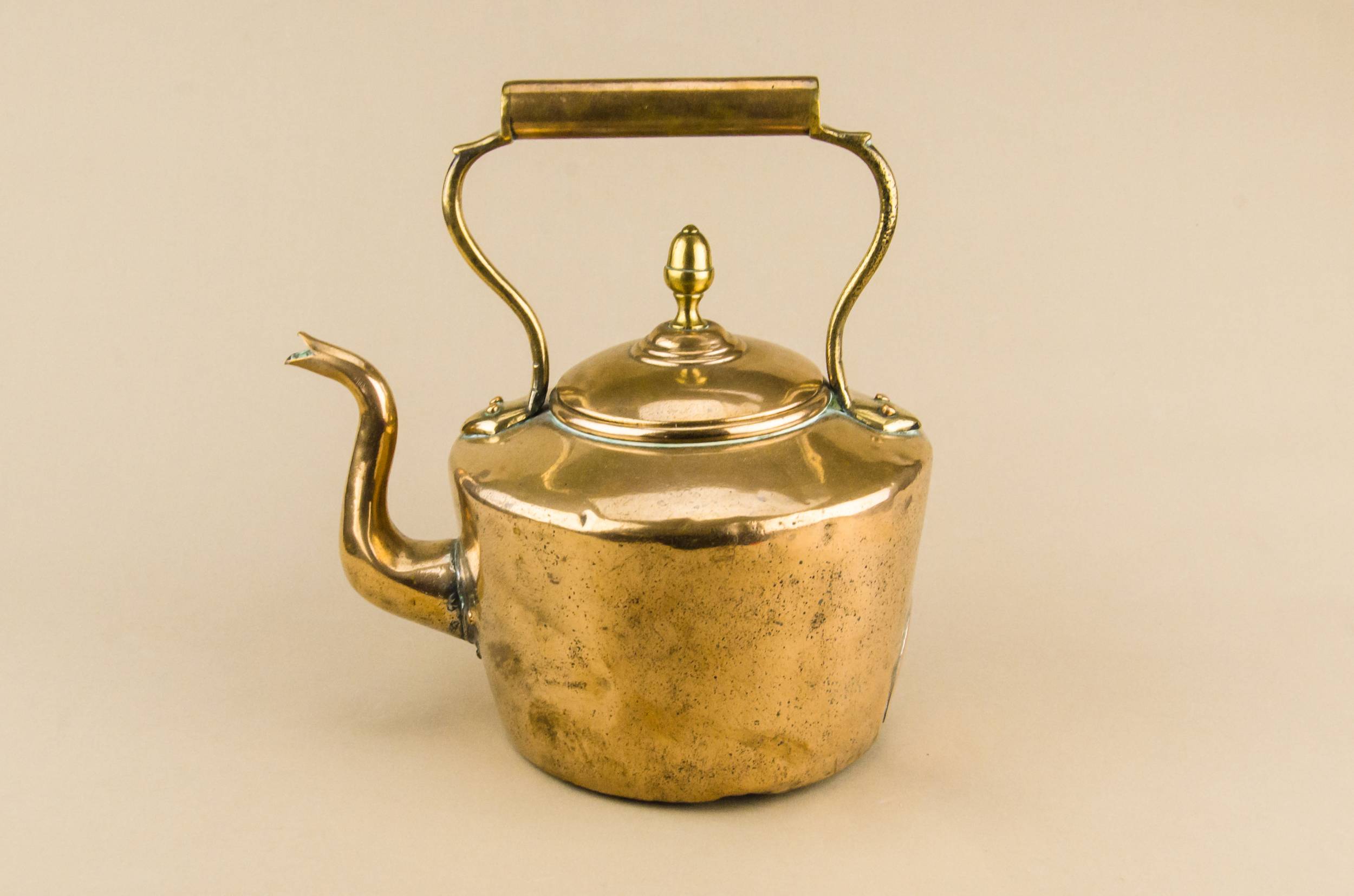 Copper Rustic Tapered — Victorian copper kettle
