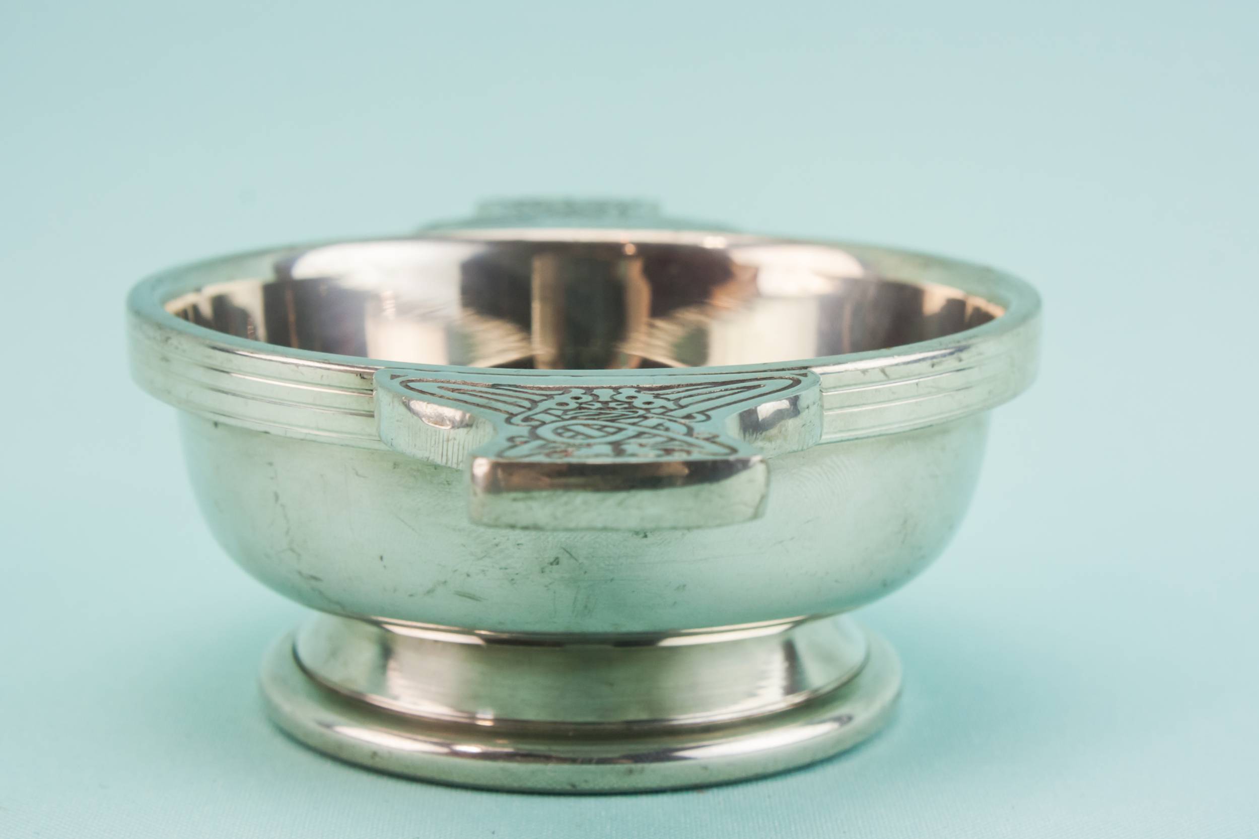 Scottish Traditional Metal — Engraved metal quaich 5