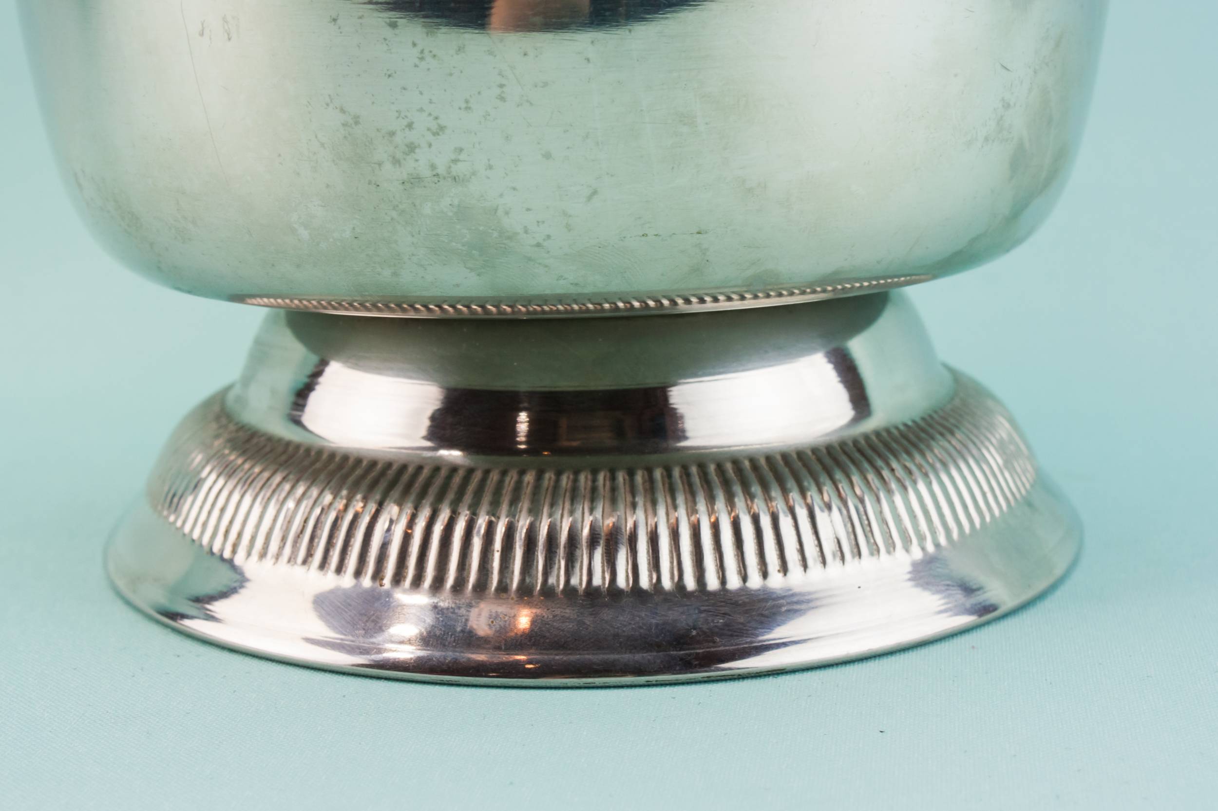 Elegant Vintage Old — Stainless steel wine cooler 3