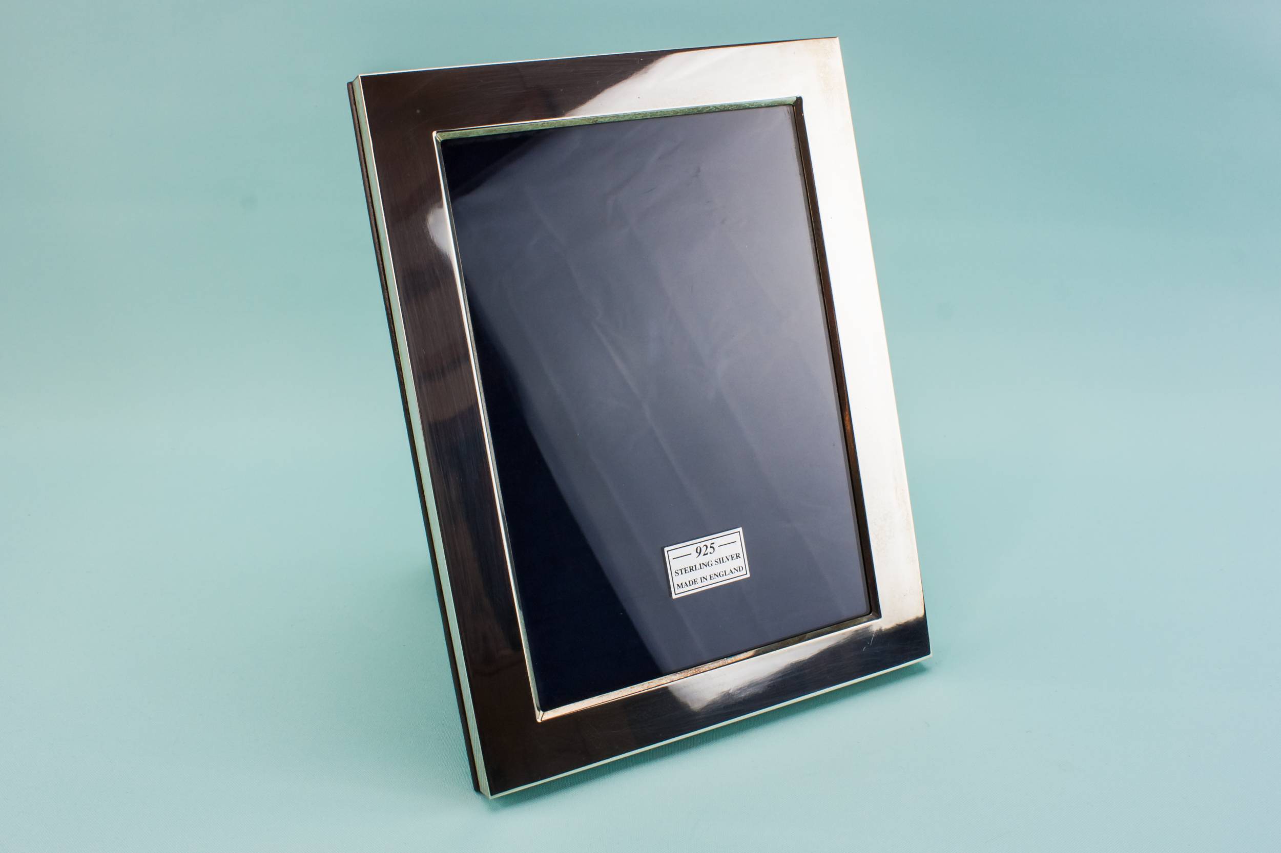 Modernist Elegant Rectangular — Sterling silver photo frame