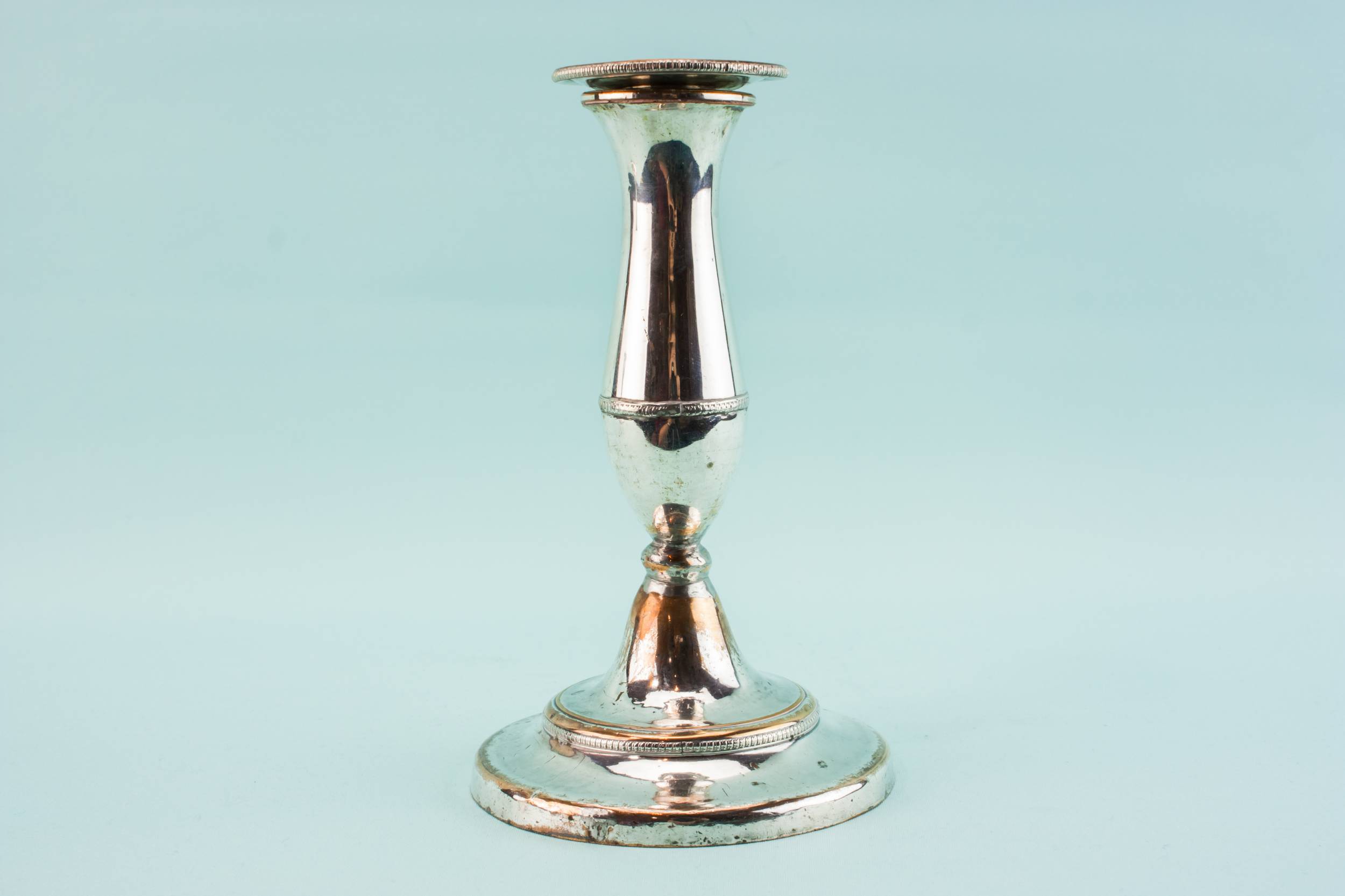 Antique Medium Gift — Pair of medium candlesticks 2