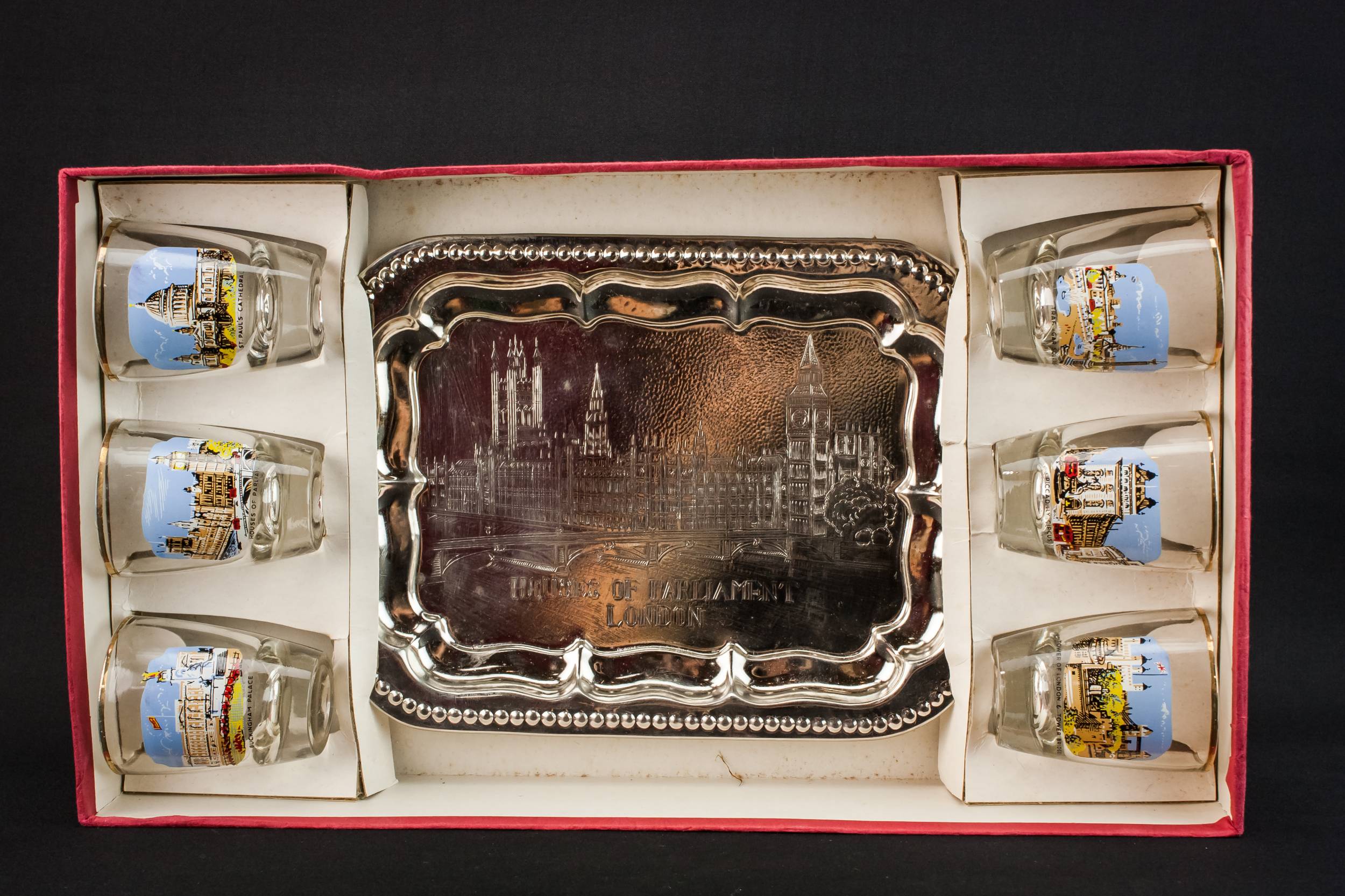 Moulded Vintage London — 6 London shot glasses 1