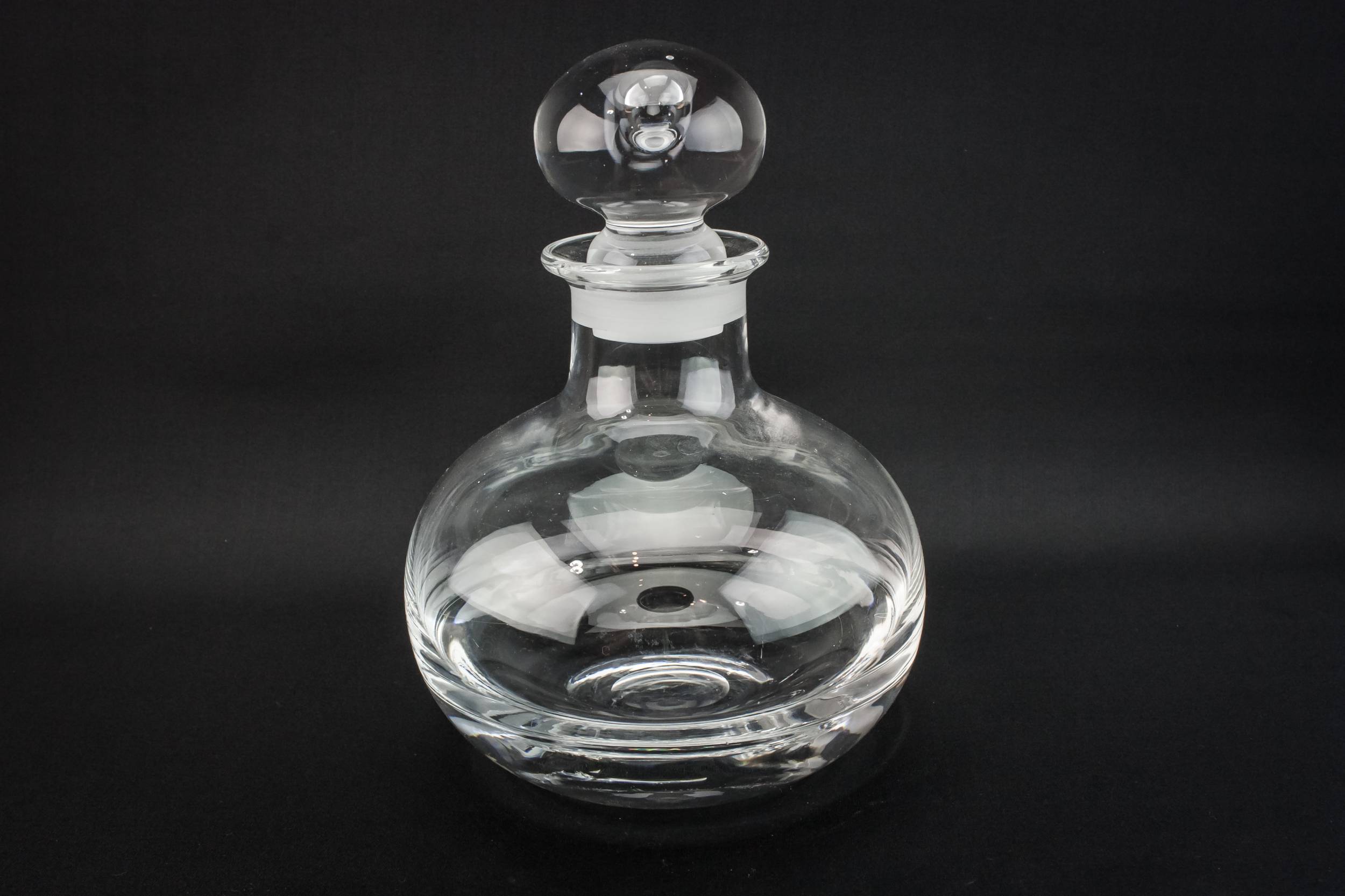 Blown Glass Elegant — Globular blown glass decanter