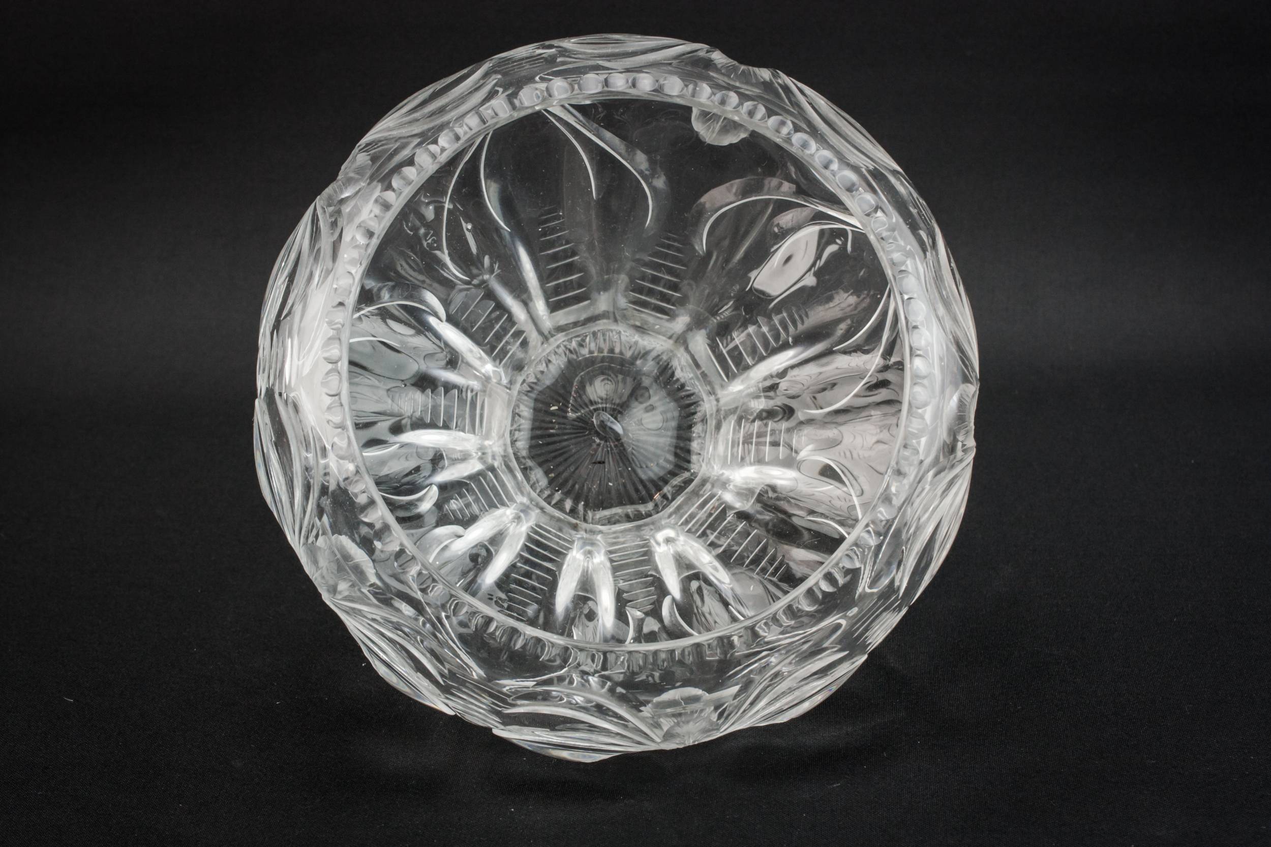 Mid-Century Modern Crystal — Mid-Century Modern glass vase 2