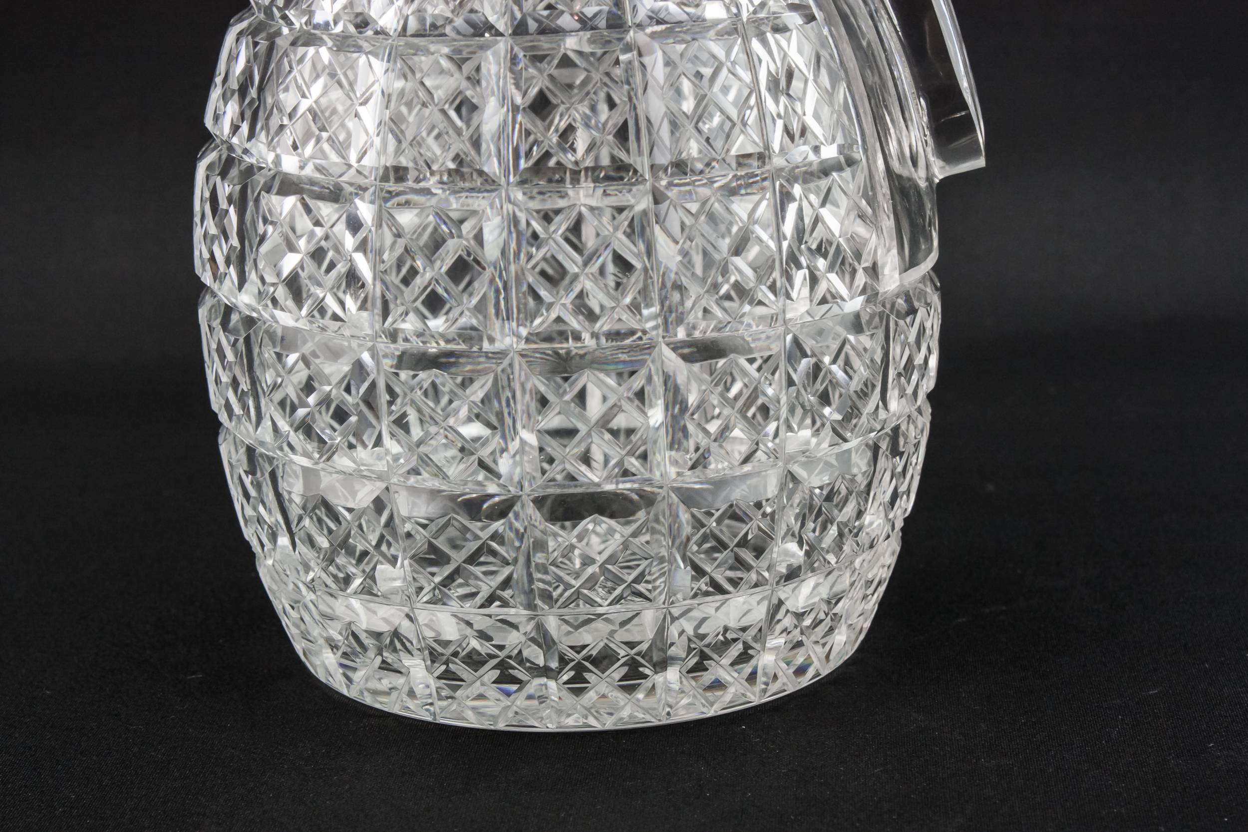 Retro Vintage Port — Cut glass barrel carafe 3