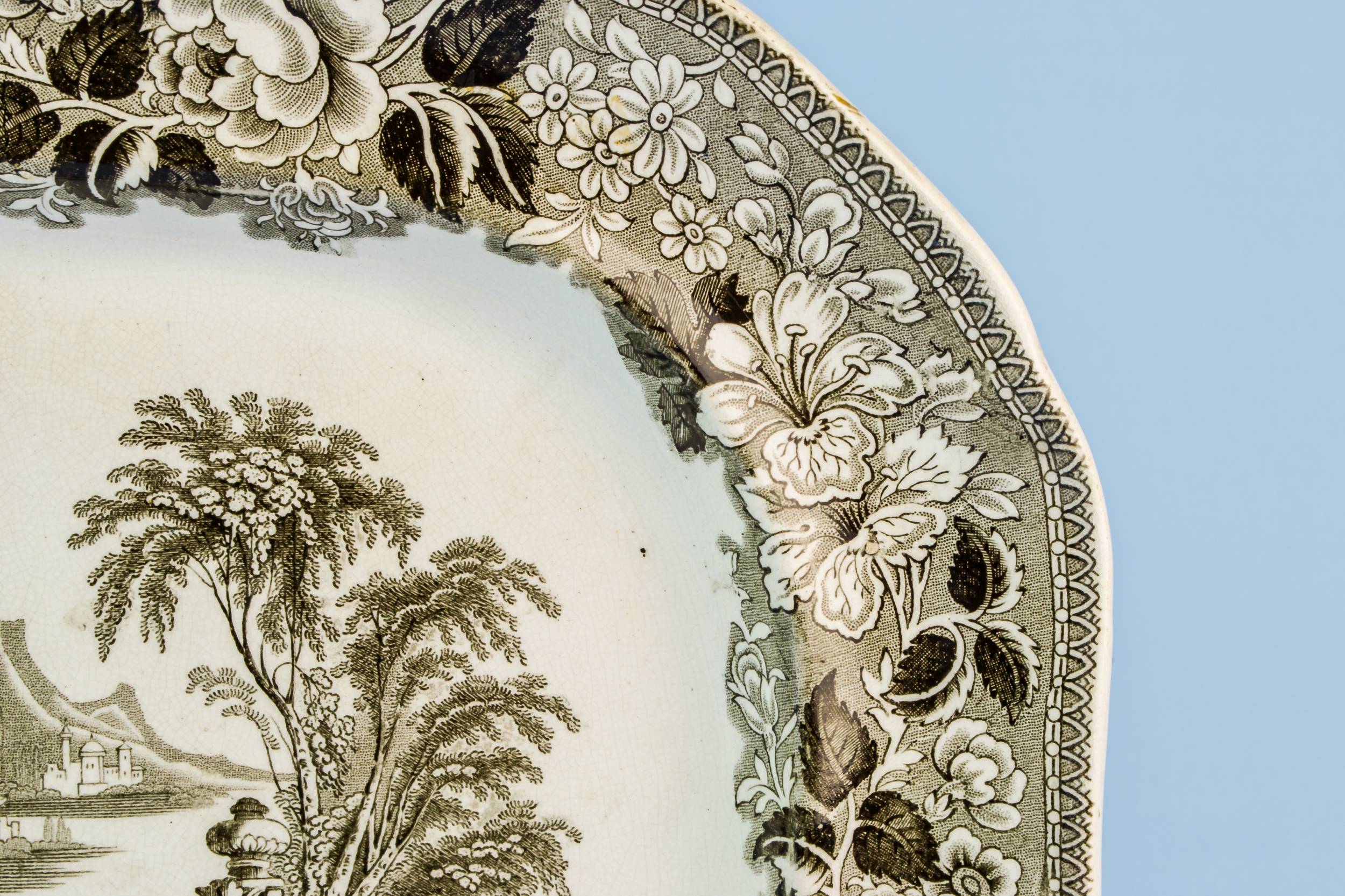 Medium Antique Bosphorus — High Victorian pottery platter 1
