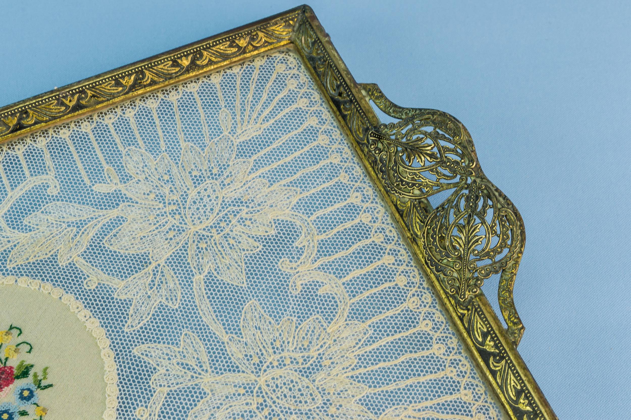 Spectacular Antique Medium — Lace lined tray 3