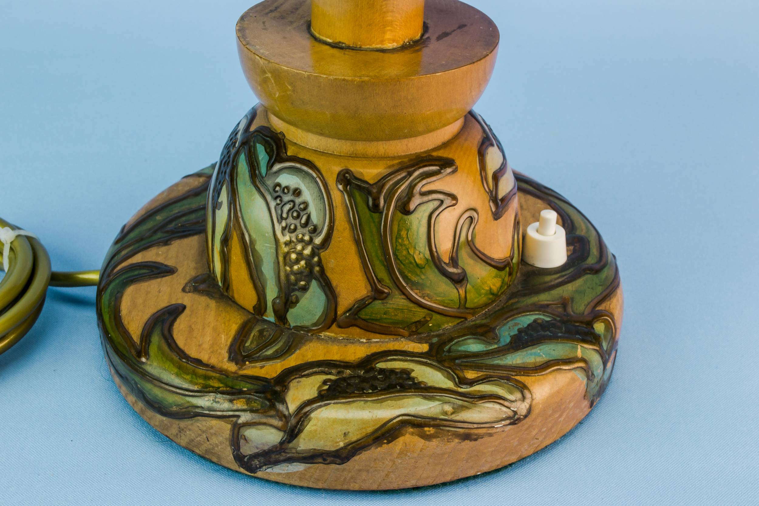 Art Deco Vintage — Art Deco wooden lamp 2